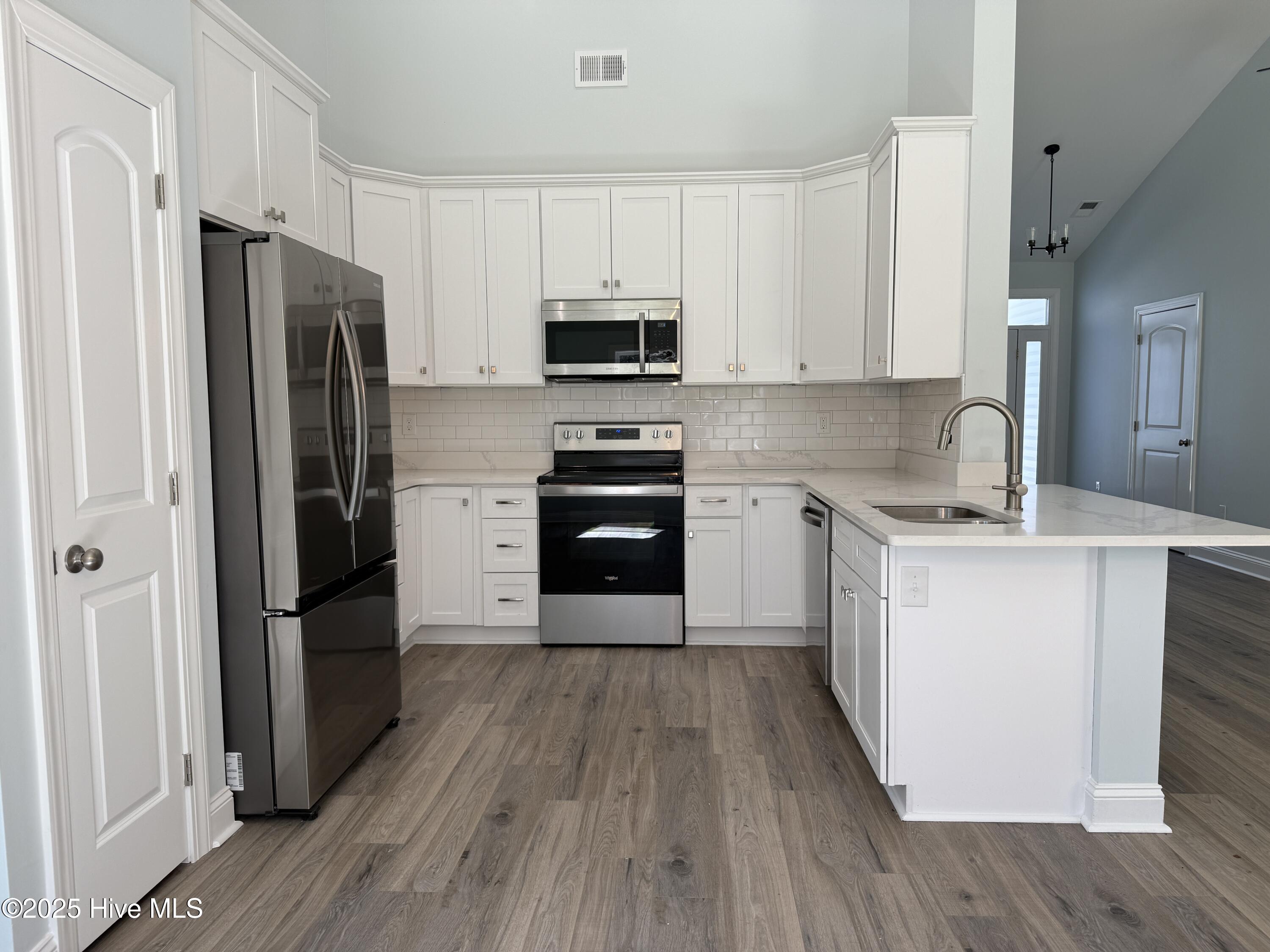 657 Boundary Loop Property Photo 27