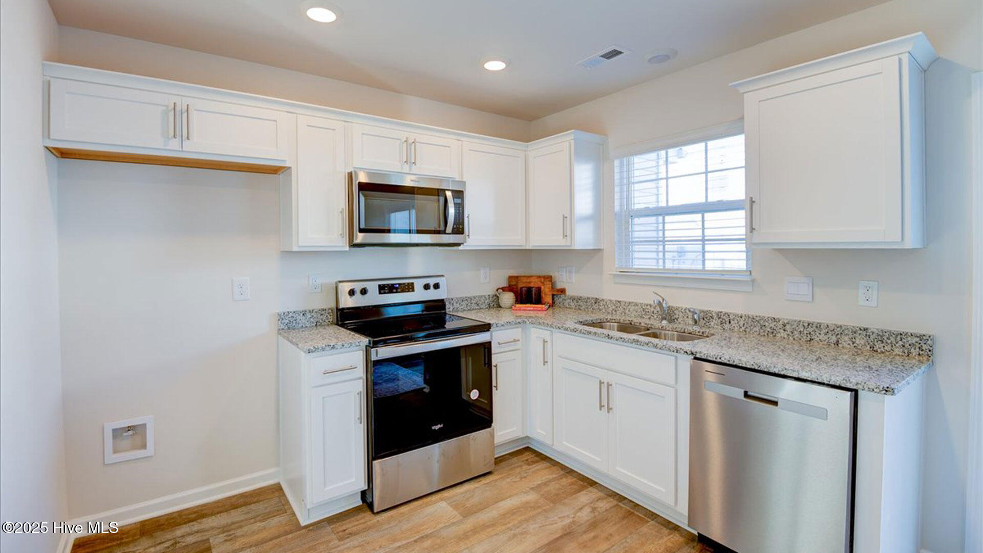4129 Laurel Ridge Drive D Property Photo 13