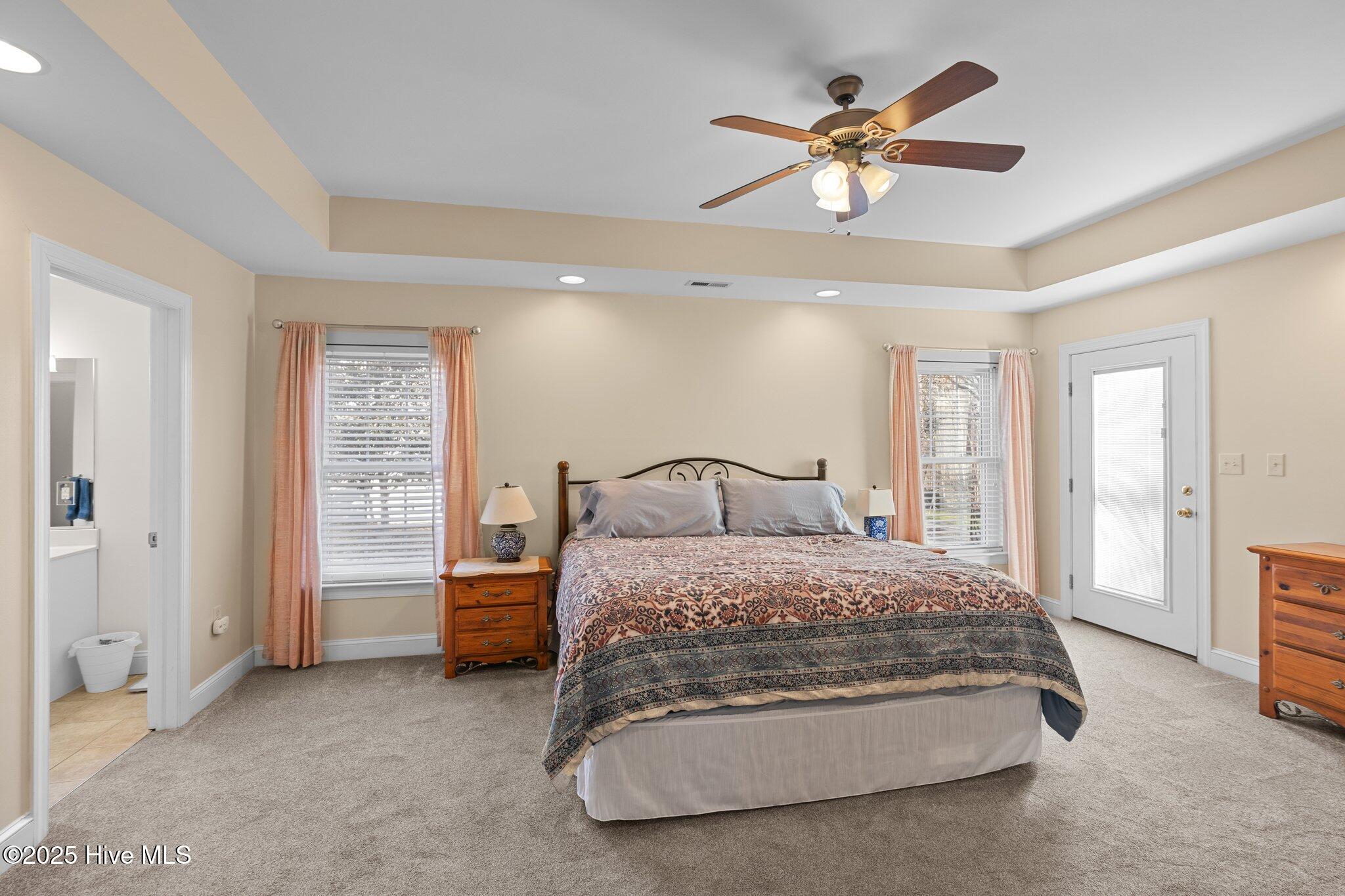 121 Shenandoah River Drive Property Photo 24