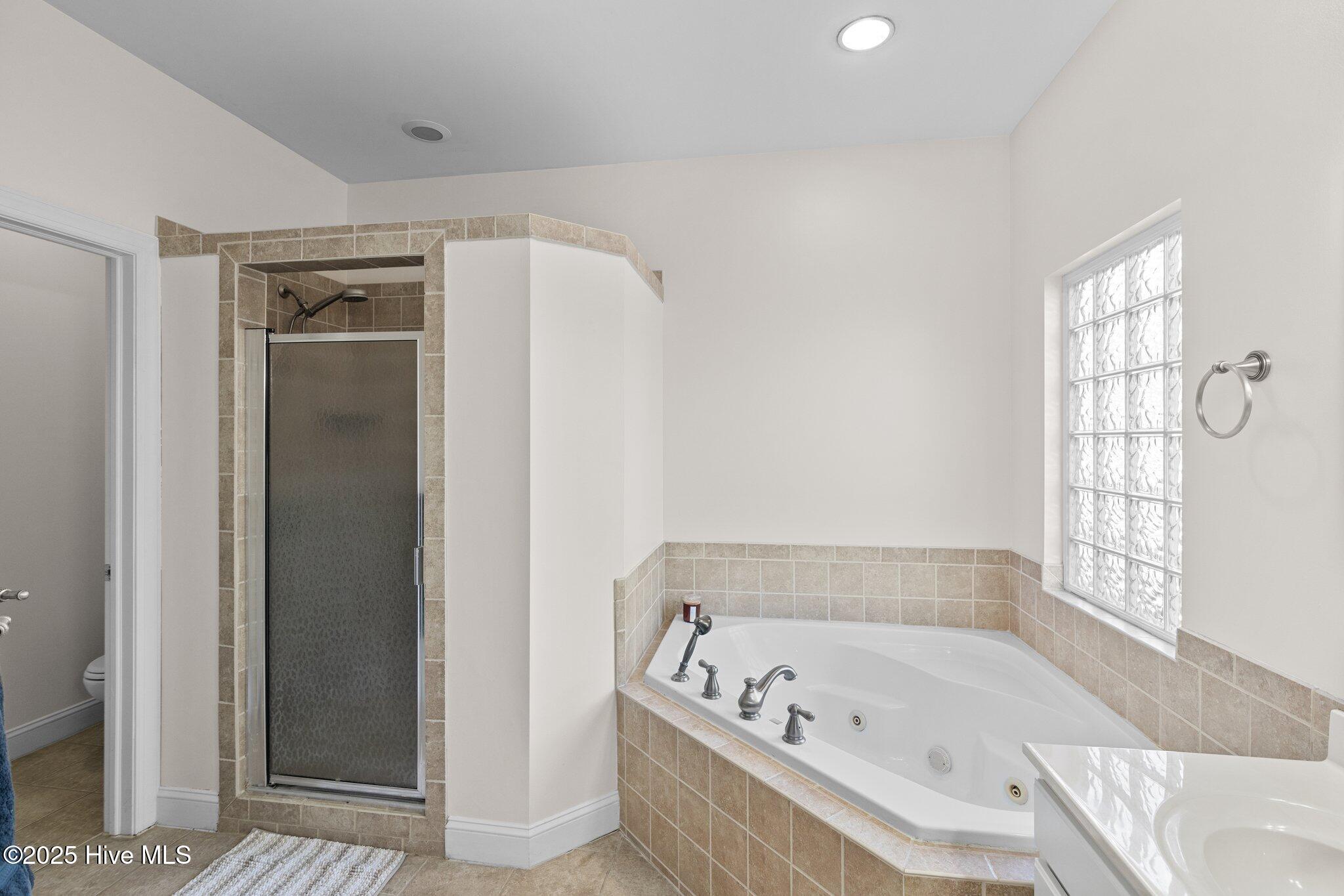 121 Shenandoah River Drive Property Photo 27