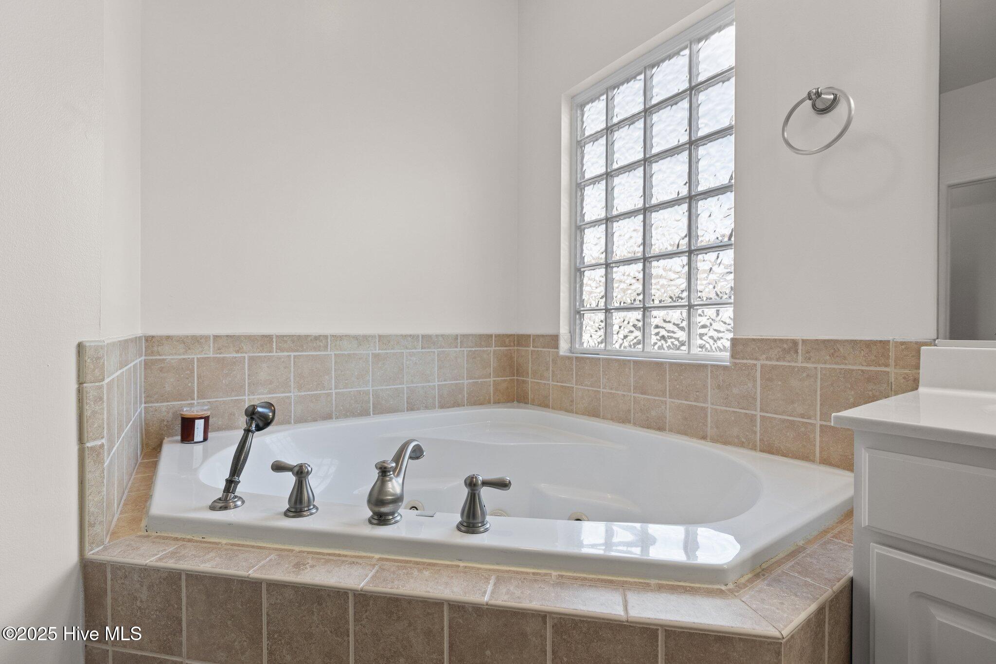 121 Shenandoah River Drive Property Photo 29