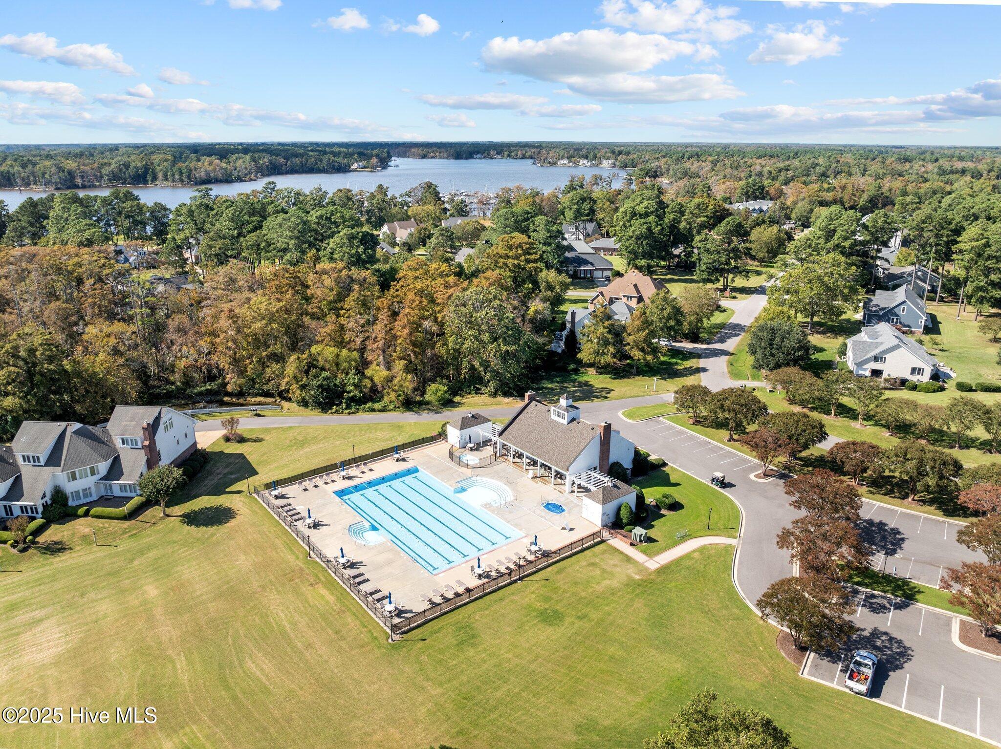 121 Shenandoah River Drive Property Photo 49