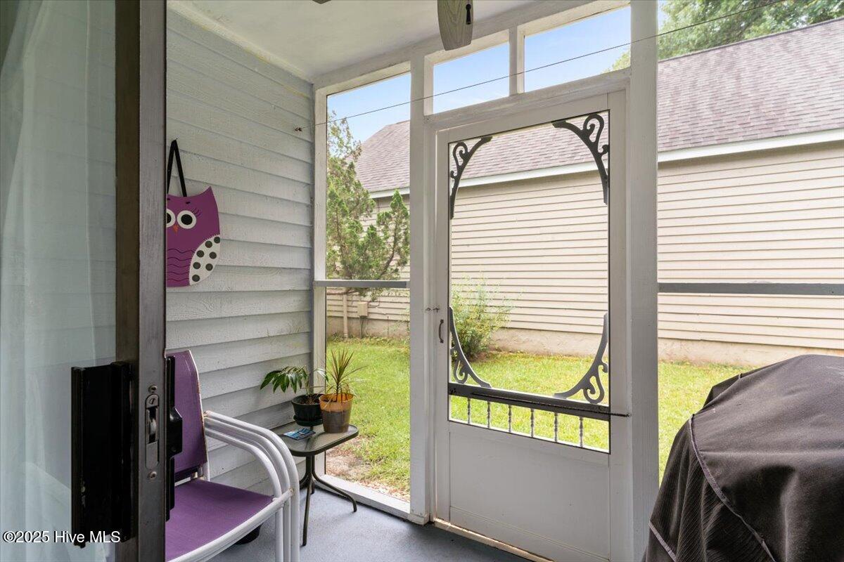 1059 Valley Drive Property Photo 10