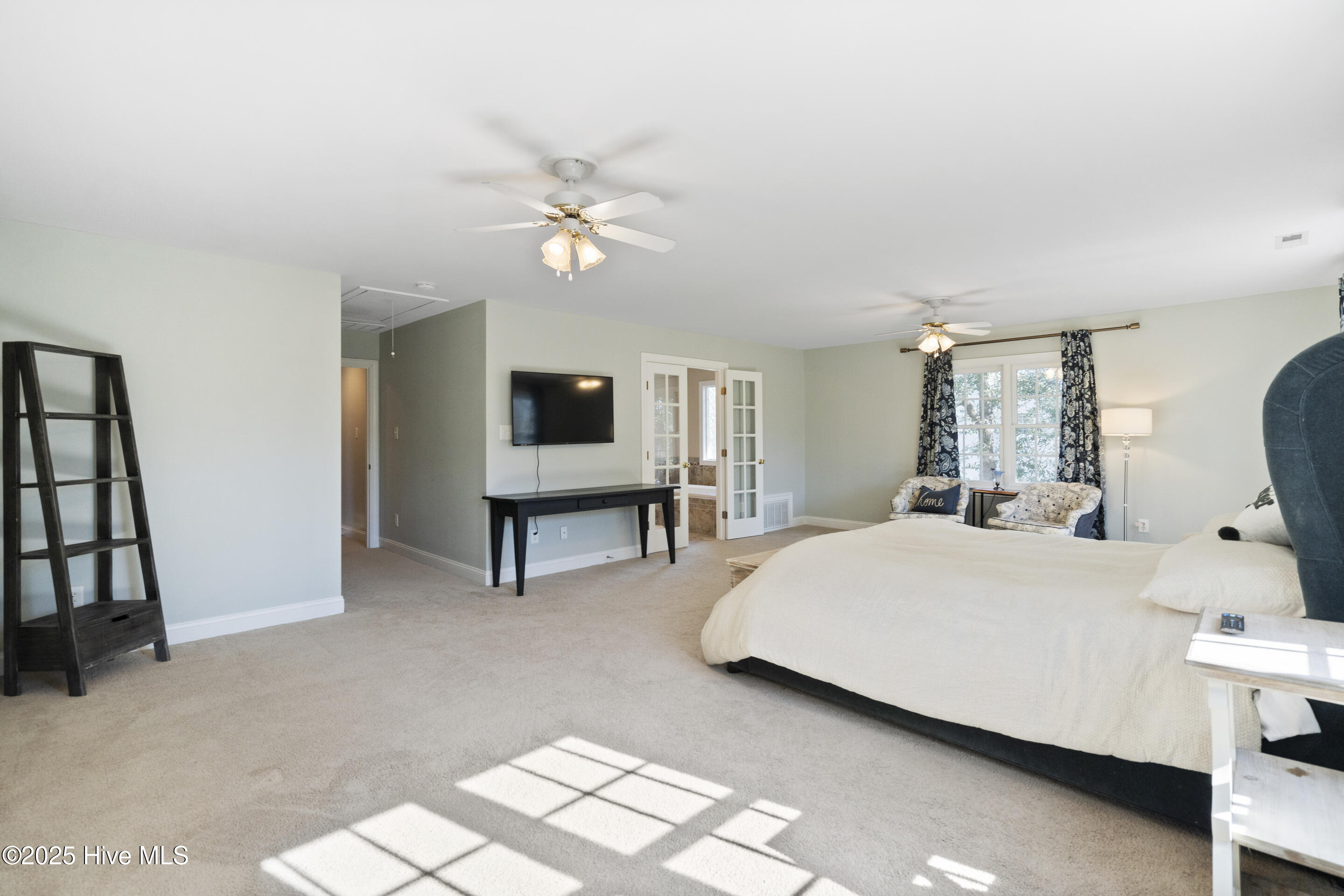1609 Lucerne Way Property Photo 17