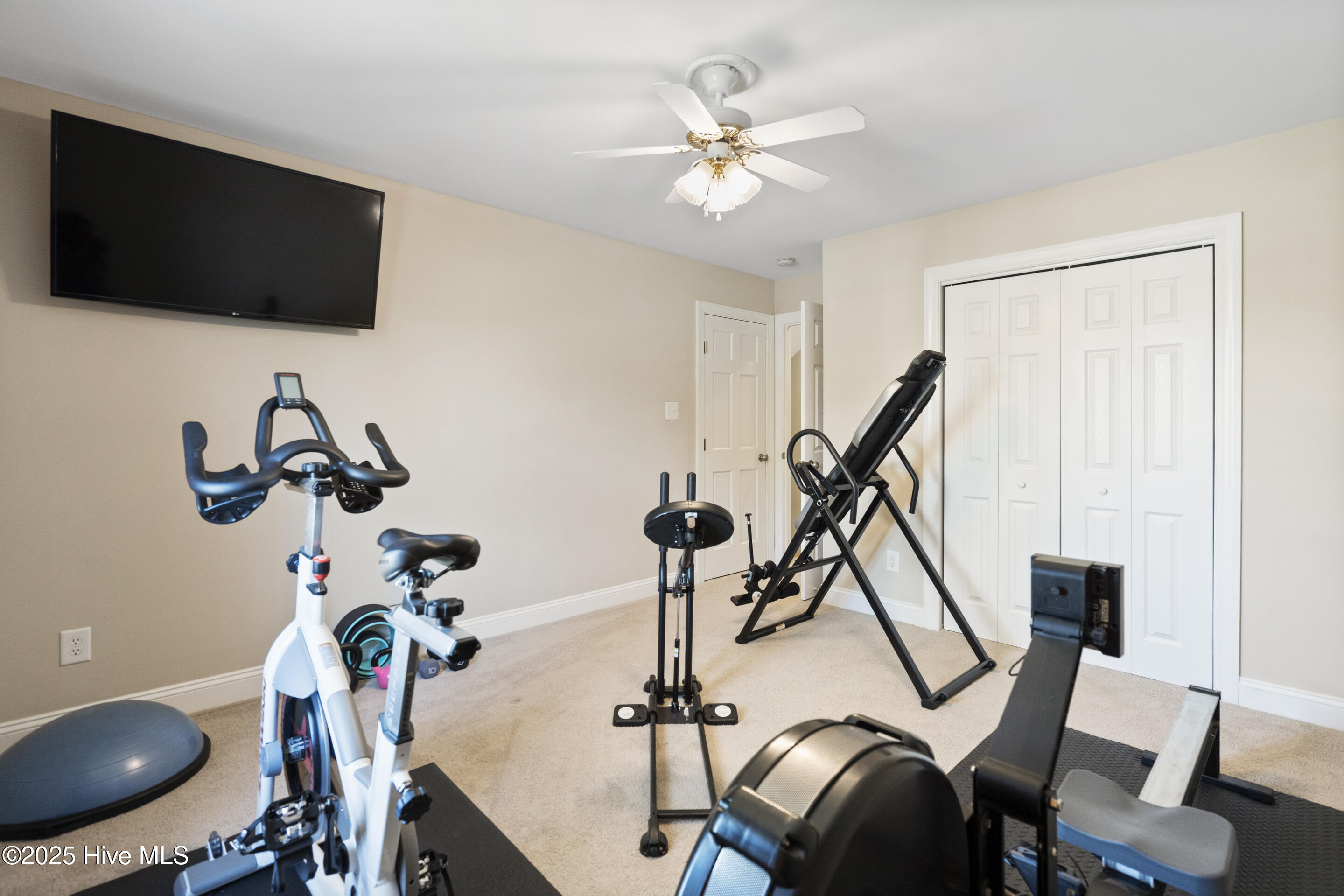 1609 Lucerne Way Property Photo 30