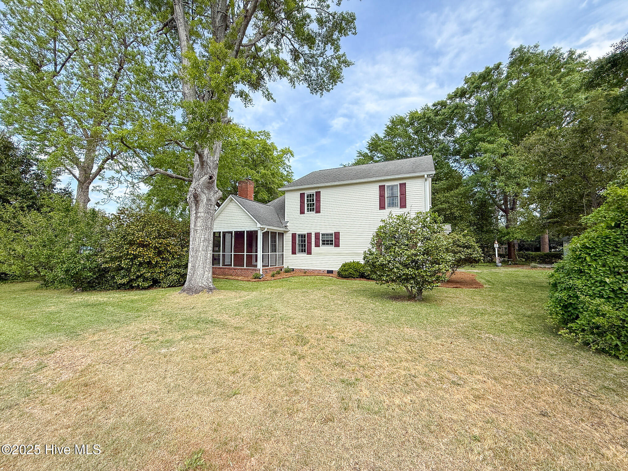 1609 Lucerne Way Property Photo 44