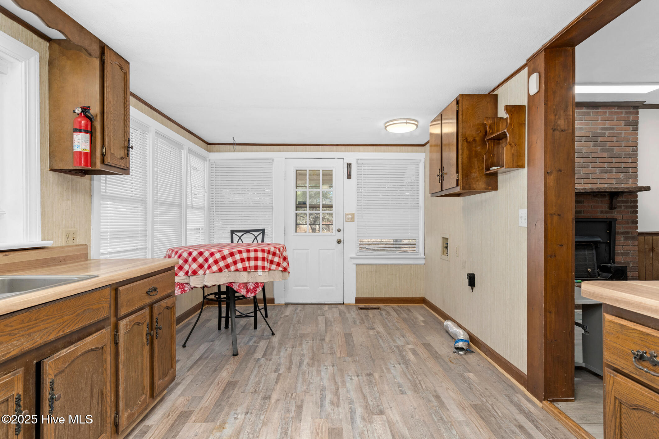 7100 Hunter Hill Road Property Photo 13