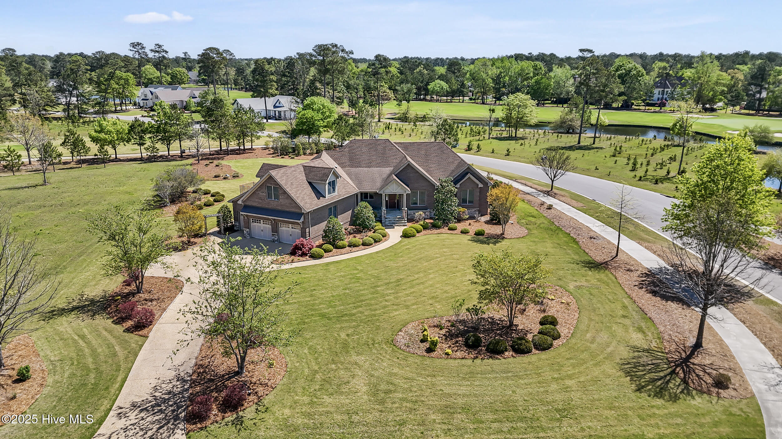 134 Pine Ridge Drive Property Photo 4