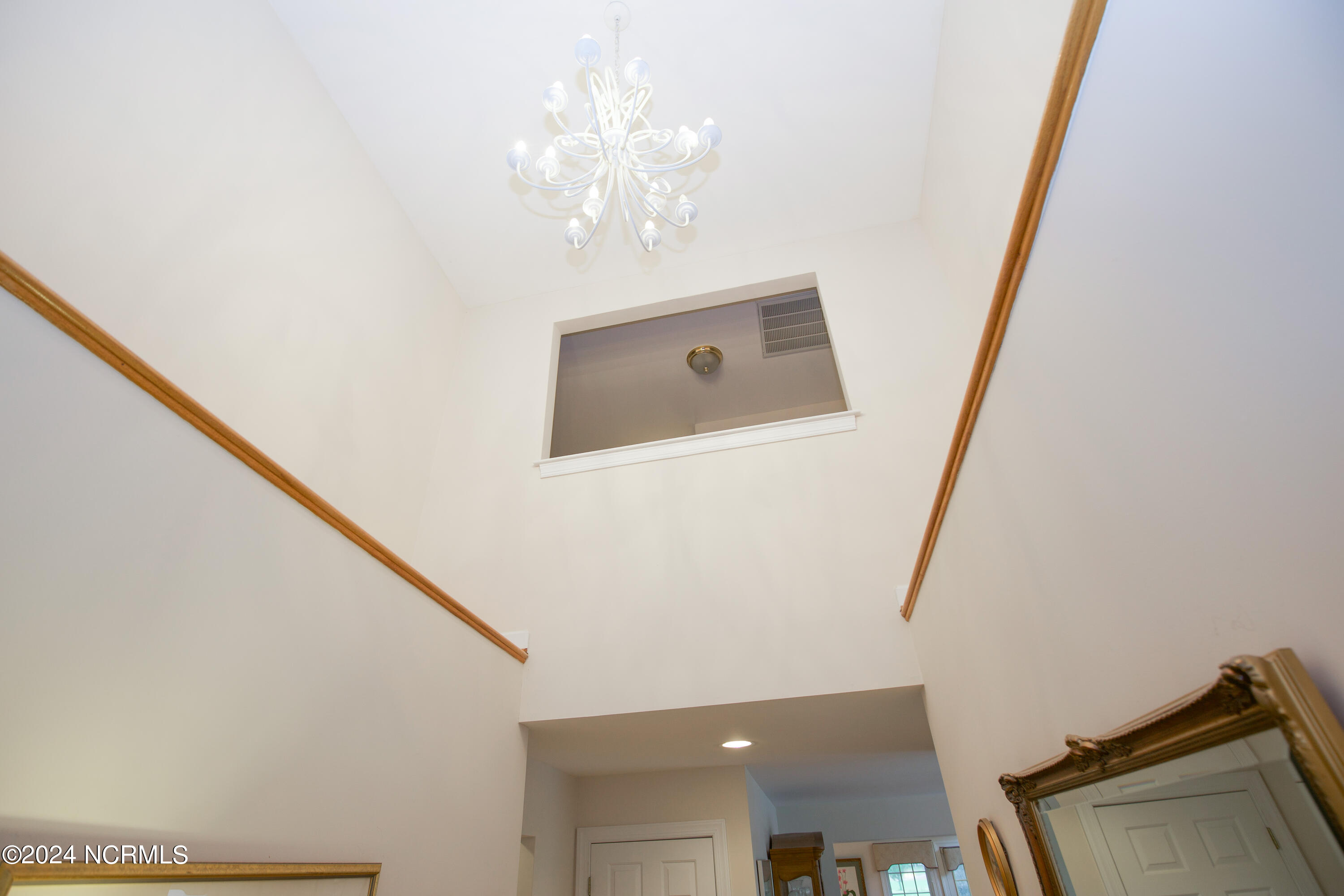 176 Starland Lane Property Photo 6