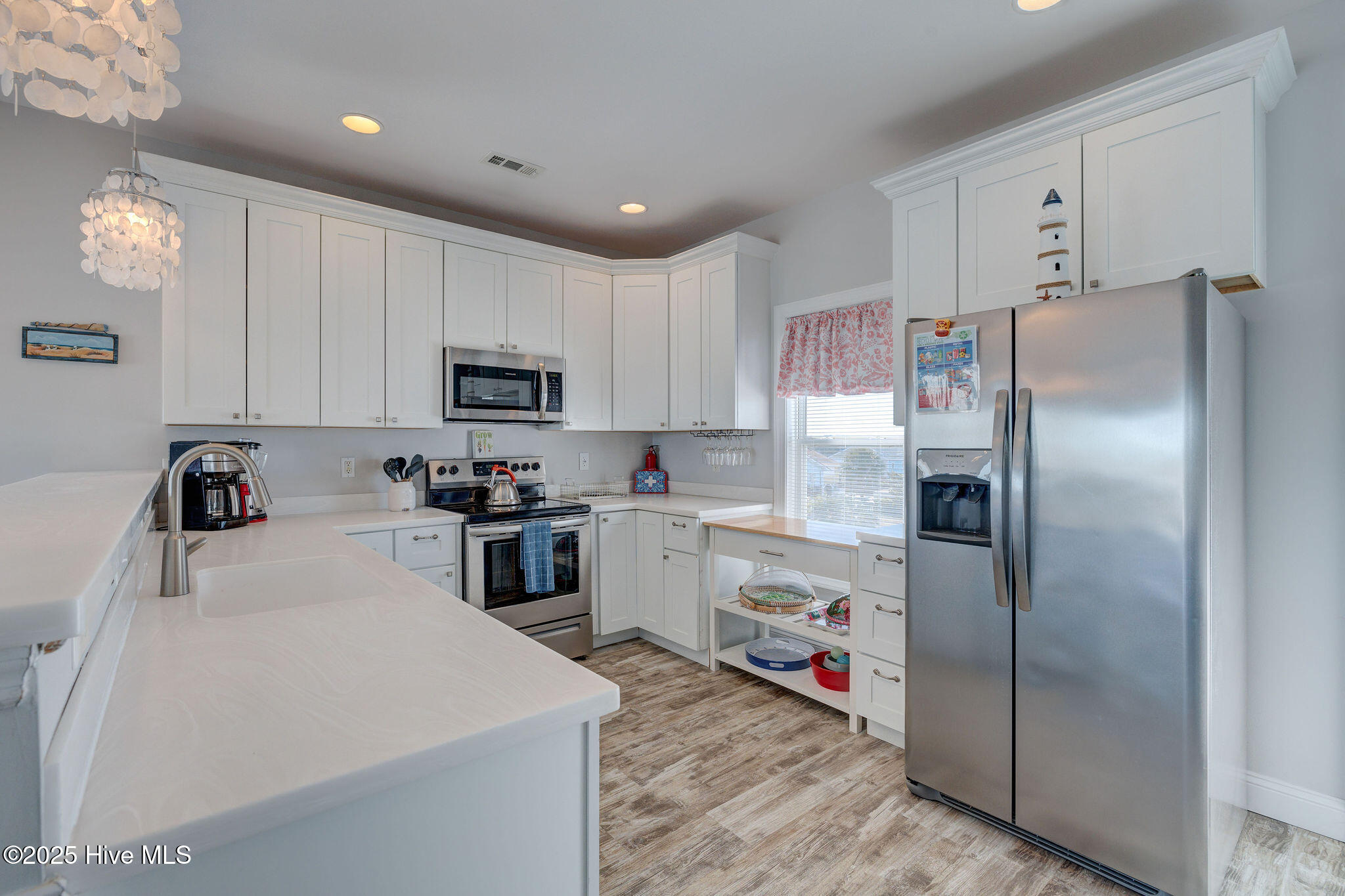 208 Oyster Lane Property Photo 9