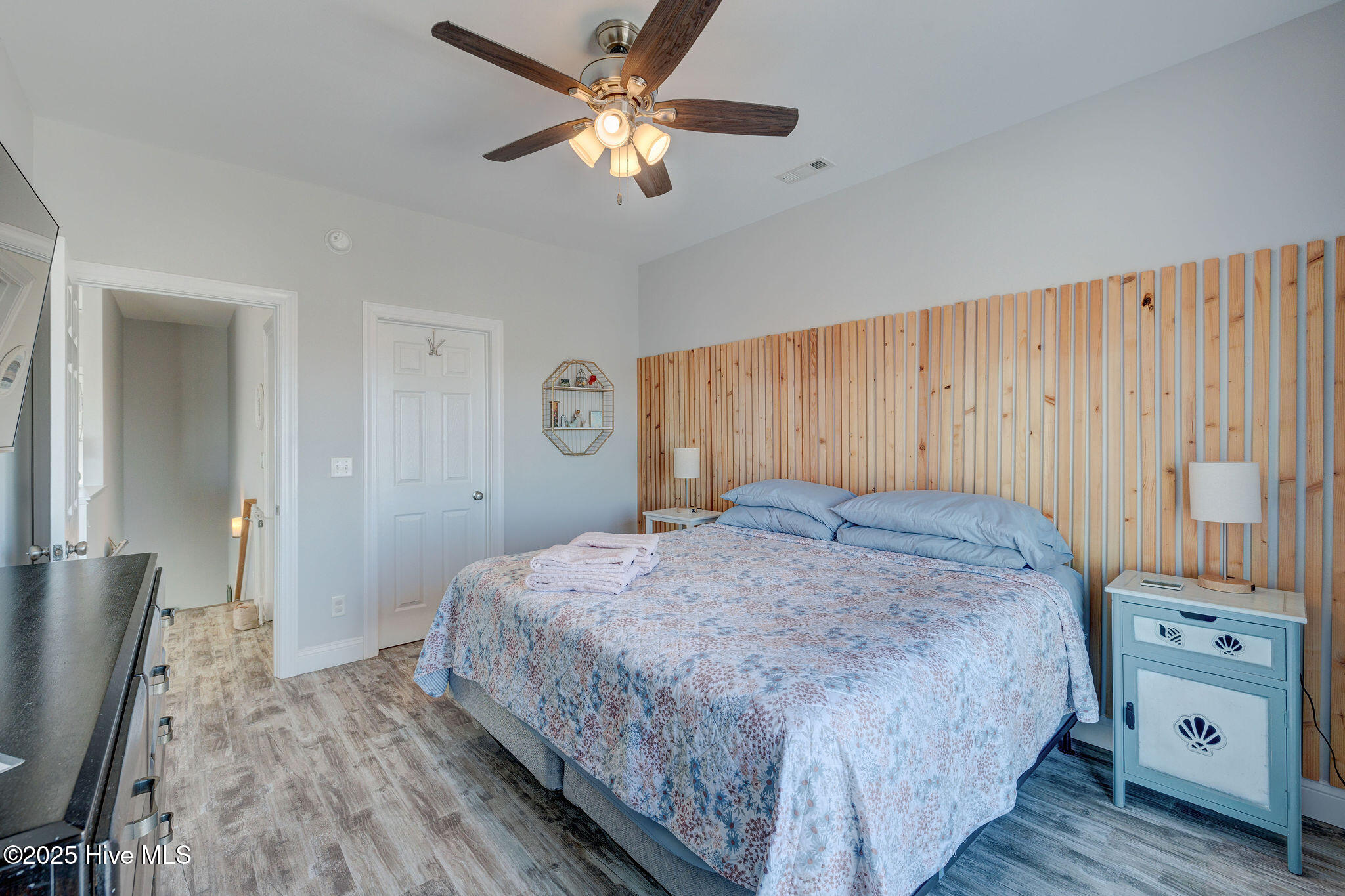 208 Oyster Lane Property Photo 16