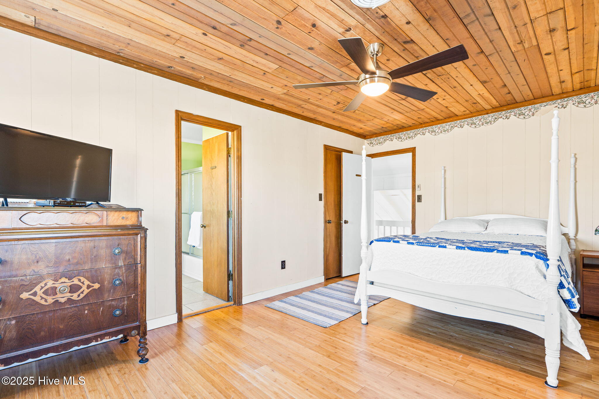 27 Newport Street Property Photo 32