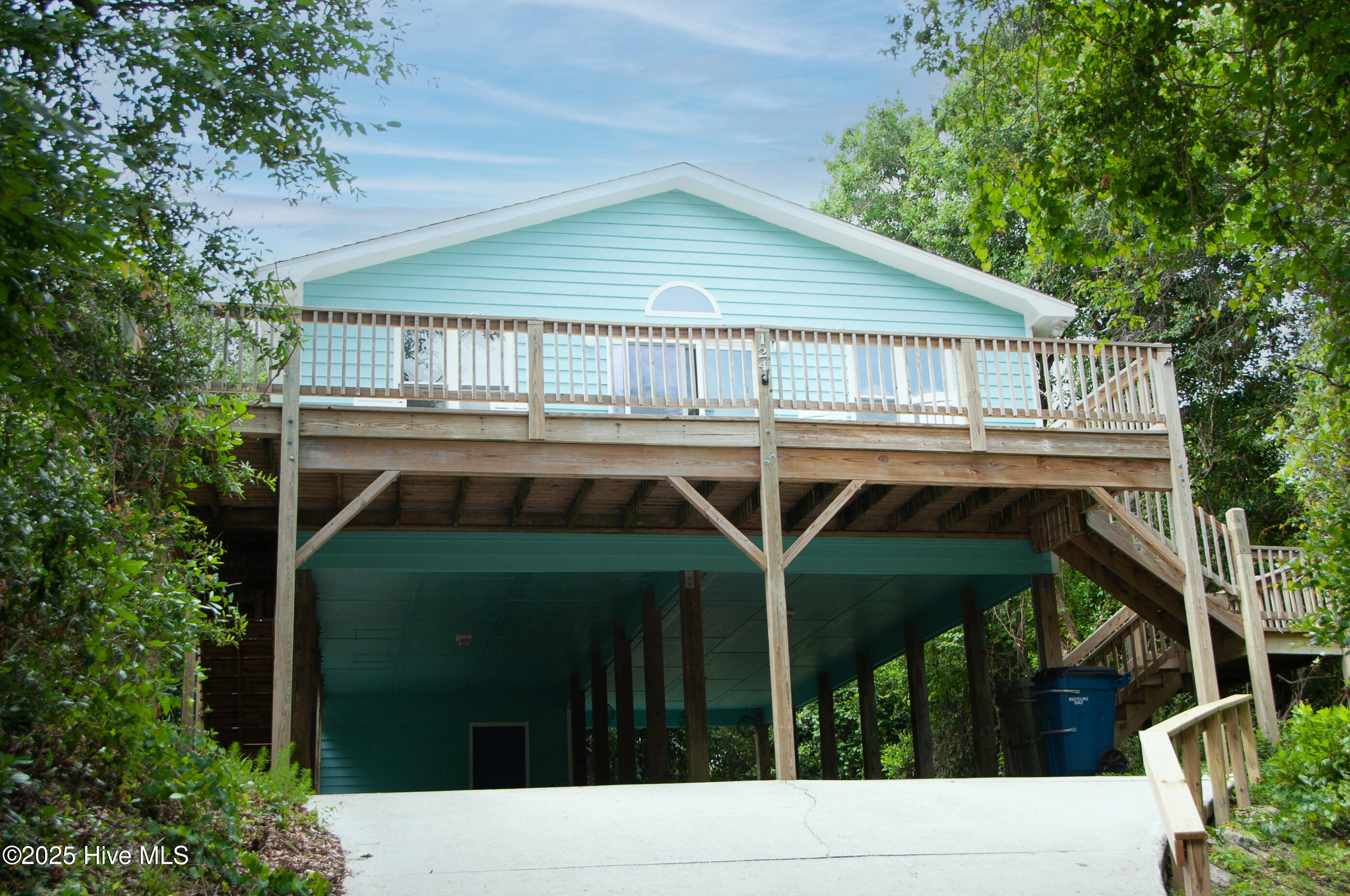 124 Ethel Drive Property Photo 1