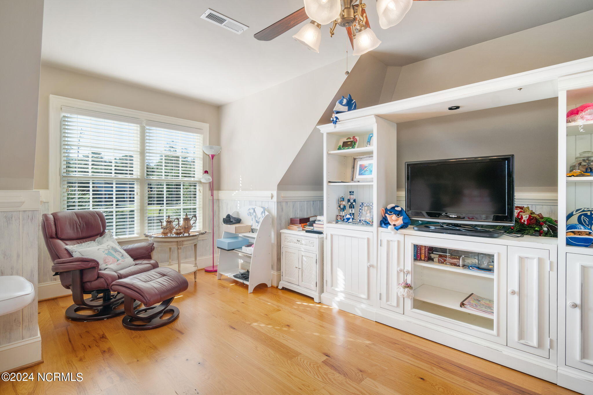 209 Bayside Drive Property Photo 45