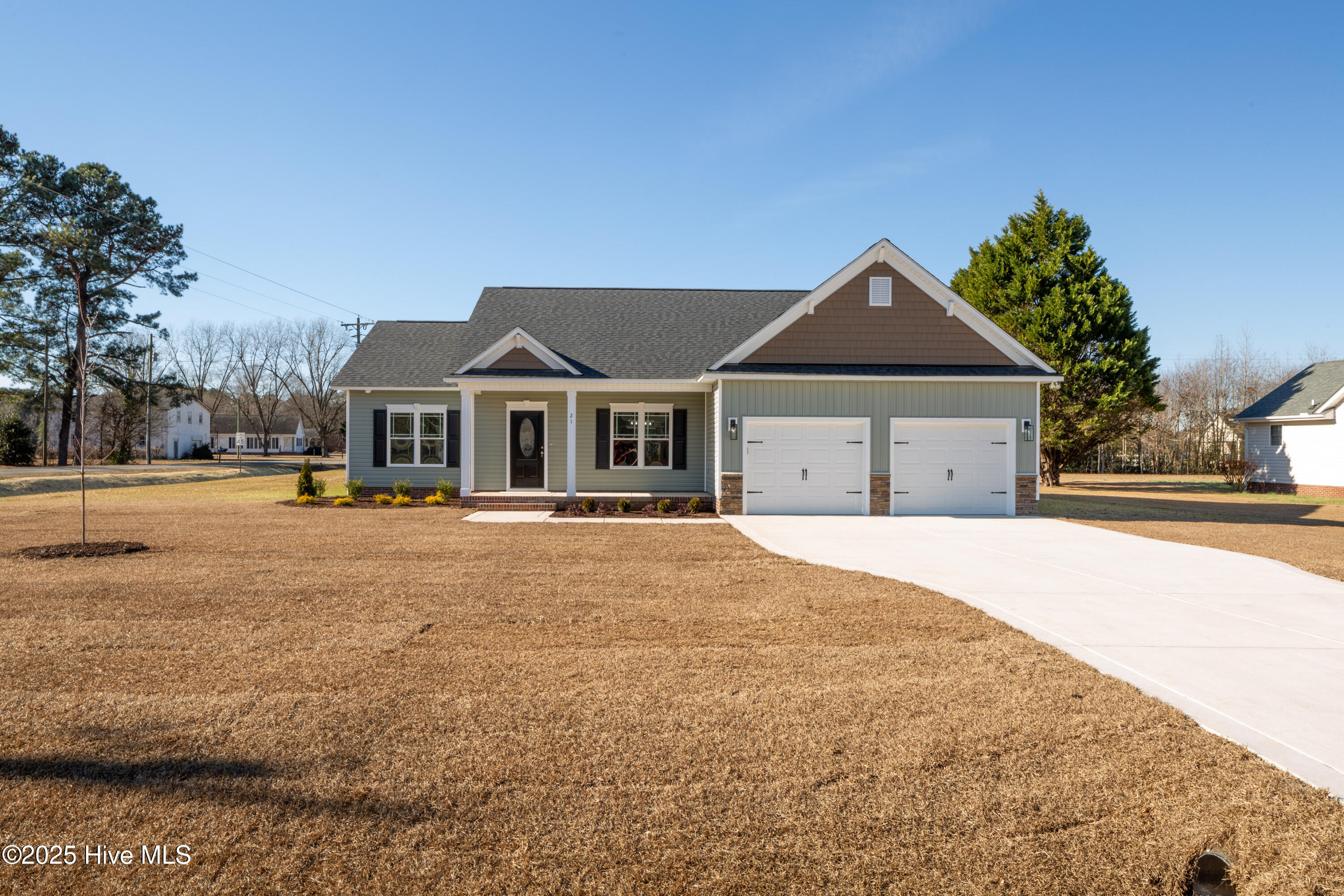 21 Cedar View Lane Property Photo 1