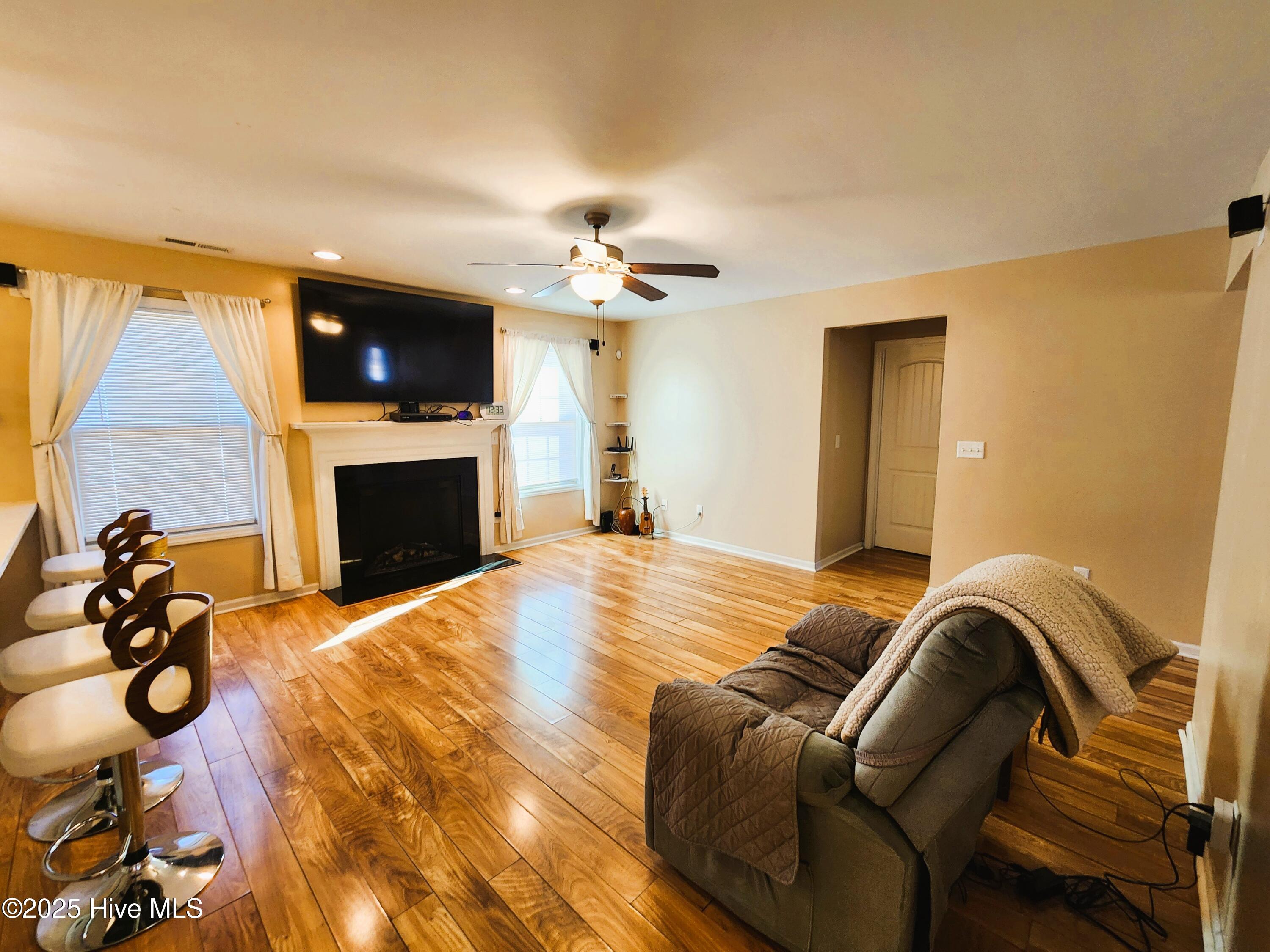 2435 Kodiak Drive Property Photo 5