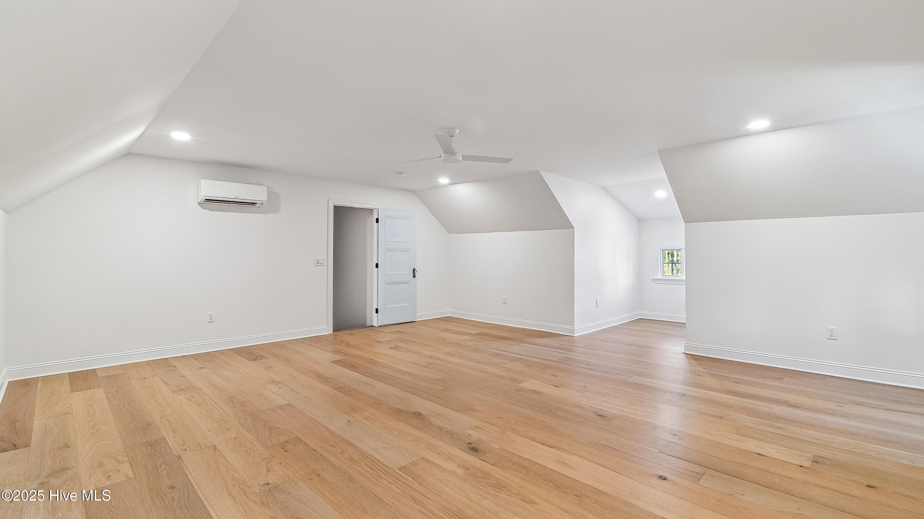 26 Birkdale Drive Property Photo 44