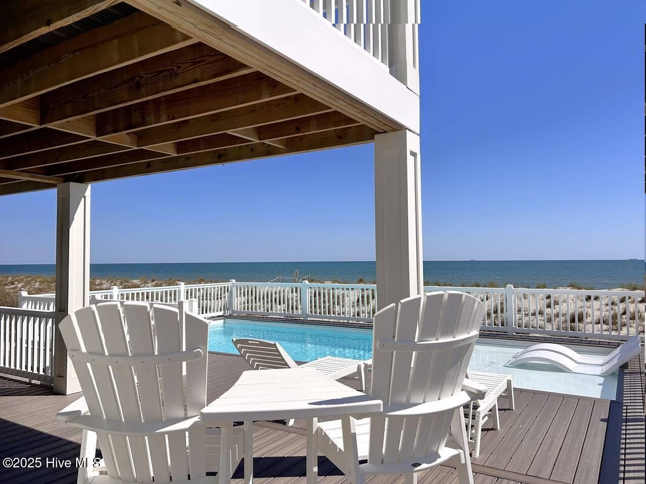 3527 E Beach Drive Property Photo 24