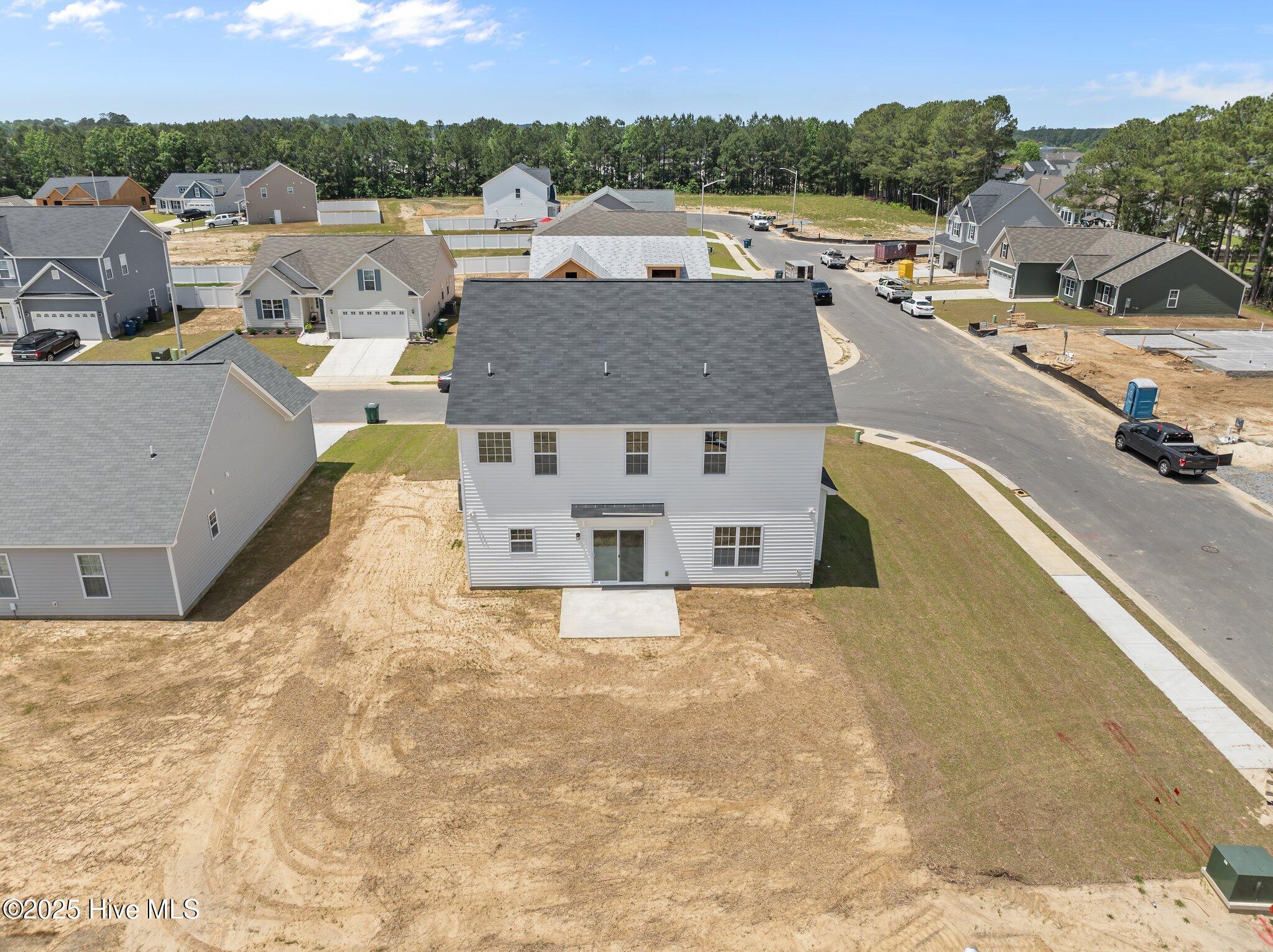 2201 Zircon Drive Property Photo 4