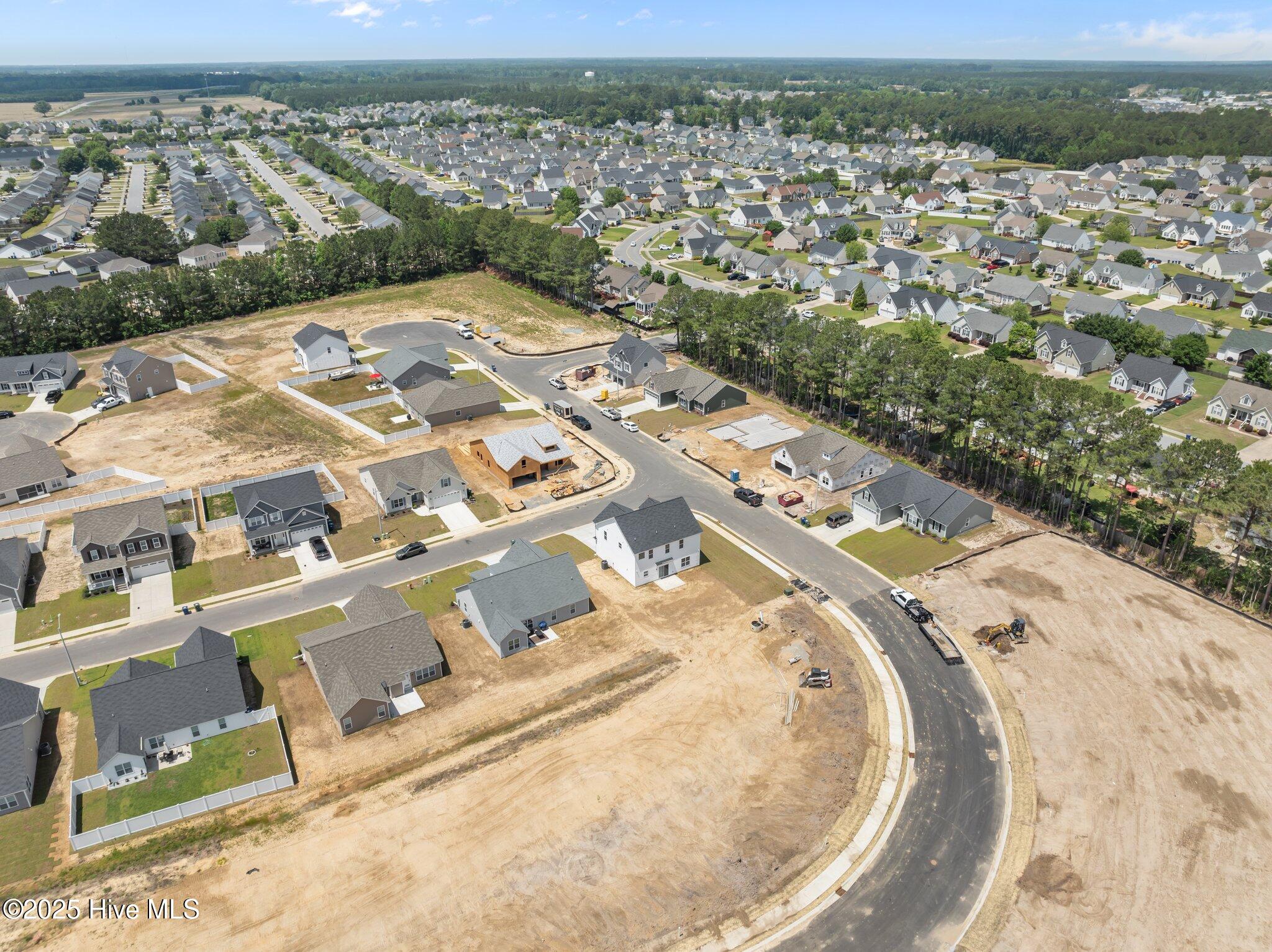 2201 Zircon Drive Property Photo 8