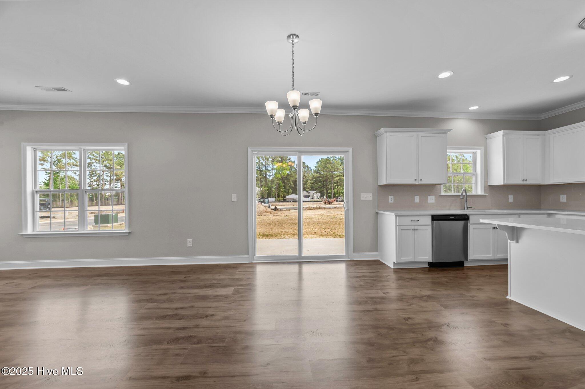2201 Zircon Drive Property Photo 29