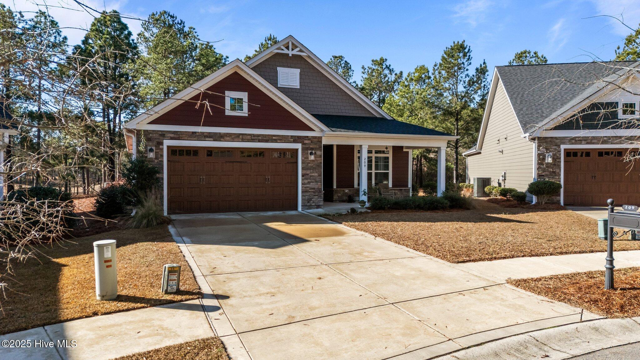 209 Tippecanoe Place Property Photo