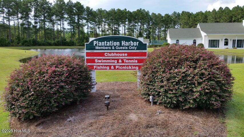 107 Sumter Drive Property Photo 2