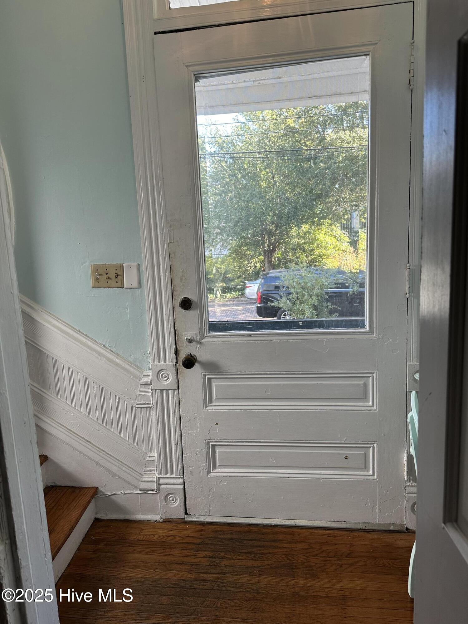 104 S 4th Street Property Photo 8