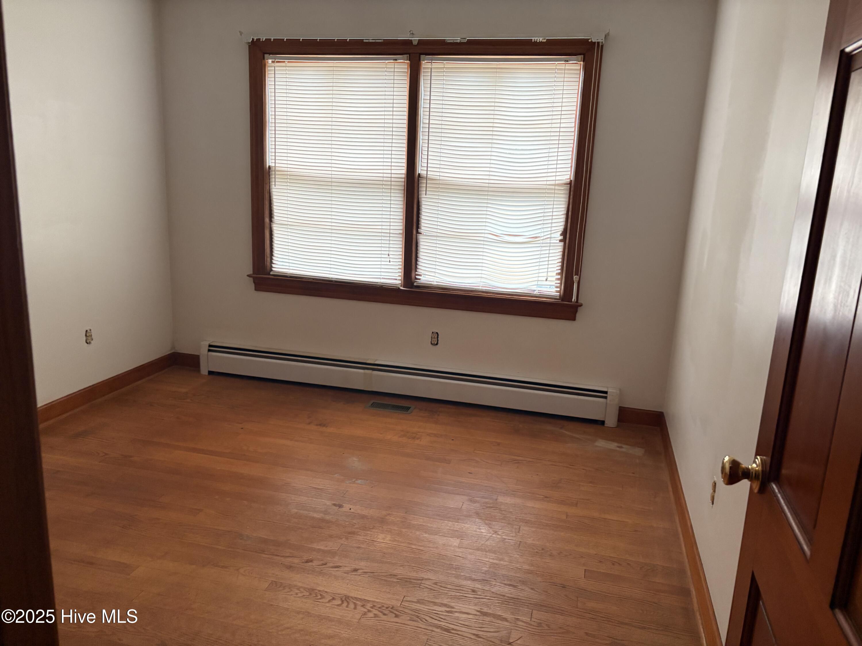 1810 Church Street Property Photo 2