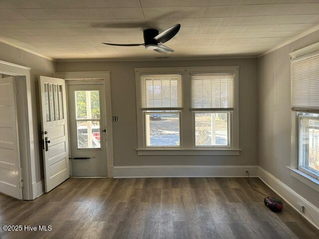 1806 Greensboro Street Property Photo 4