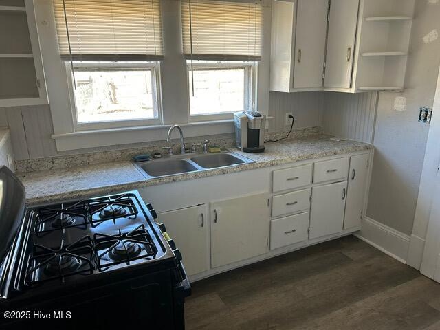 1806 Greensboro Street Property Photo 5