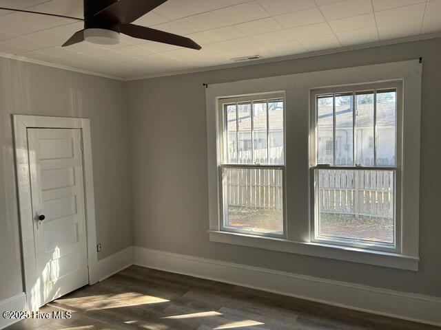 1806 Greensboro Street Property Photo 9