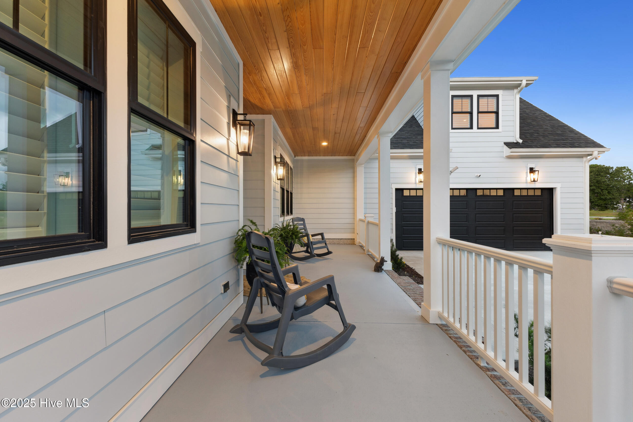 3818 Lemon Drop Lane Property Photo 4