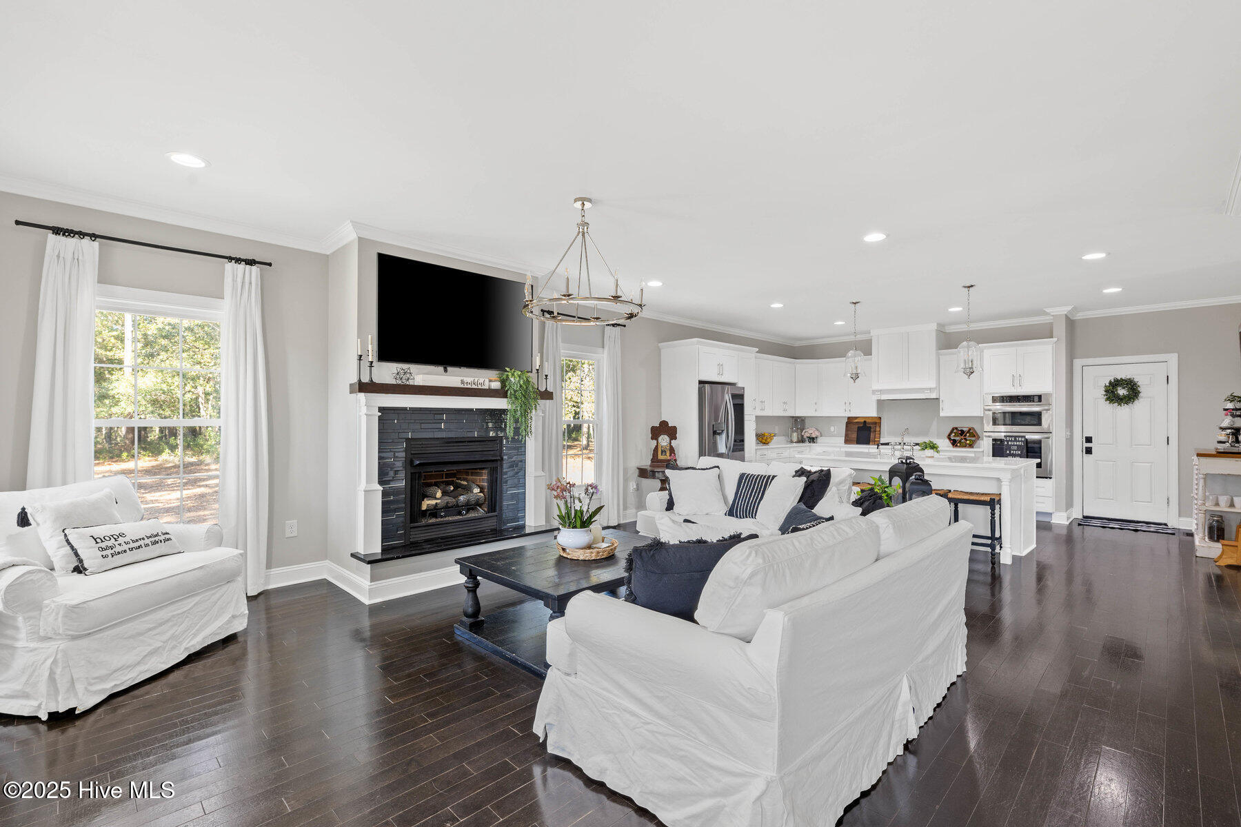 1872 Russell Hewett Road Property Photo 7