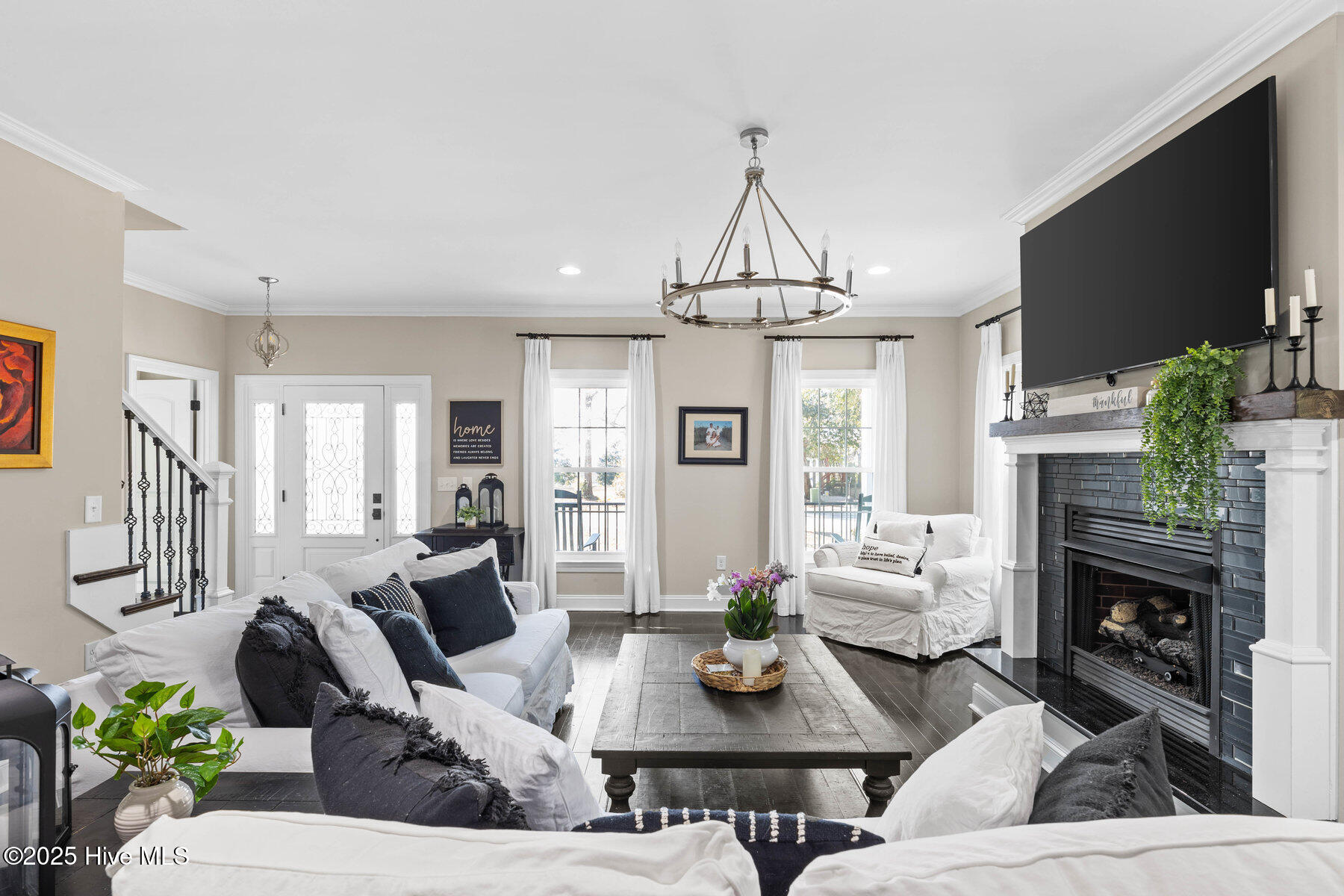 1872 Russell Hewett Road Property Photo 8