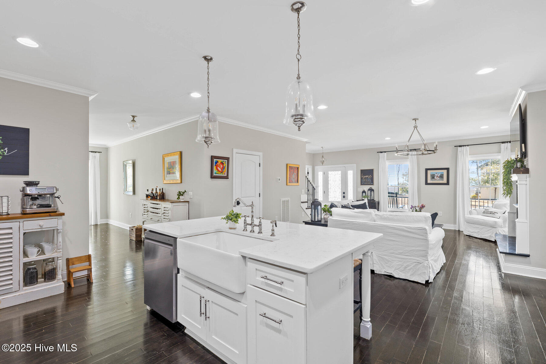 1872 Russell Hewett Road Property Photo 12