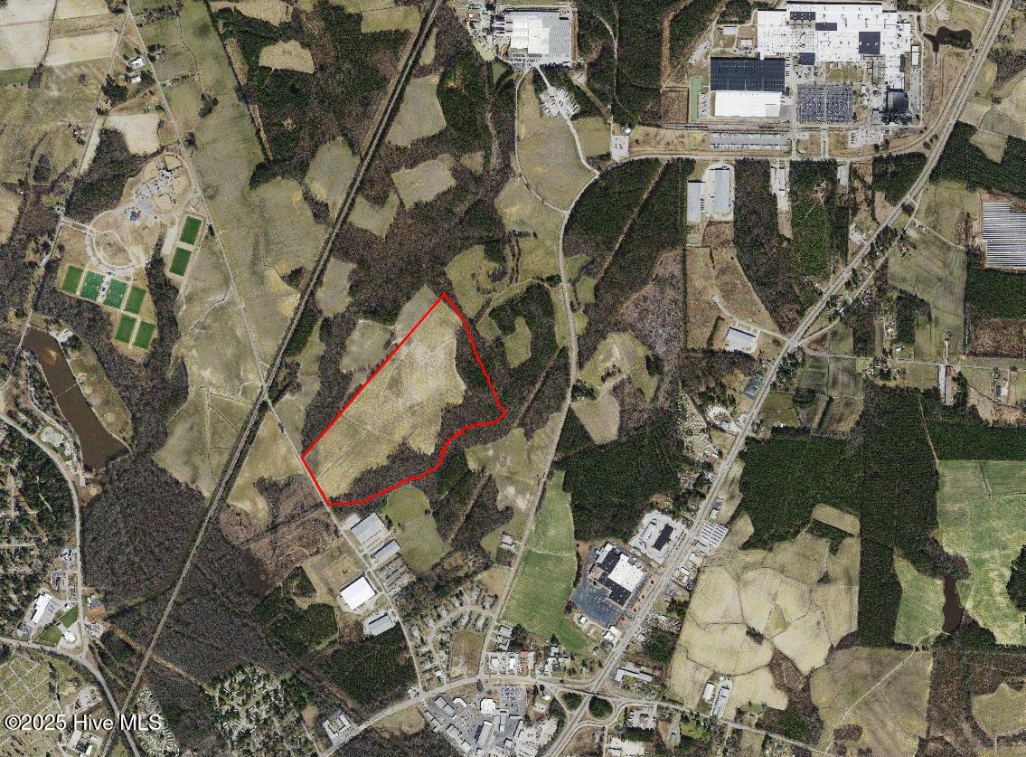 2141 Firestone Parkway Property Photo 4
