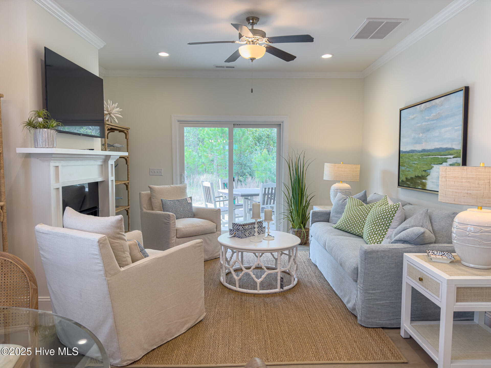 156 Freedom Park Road Property Photo 2