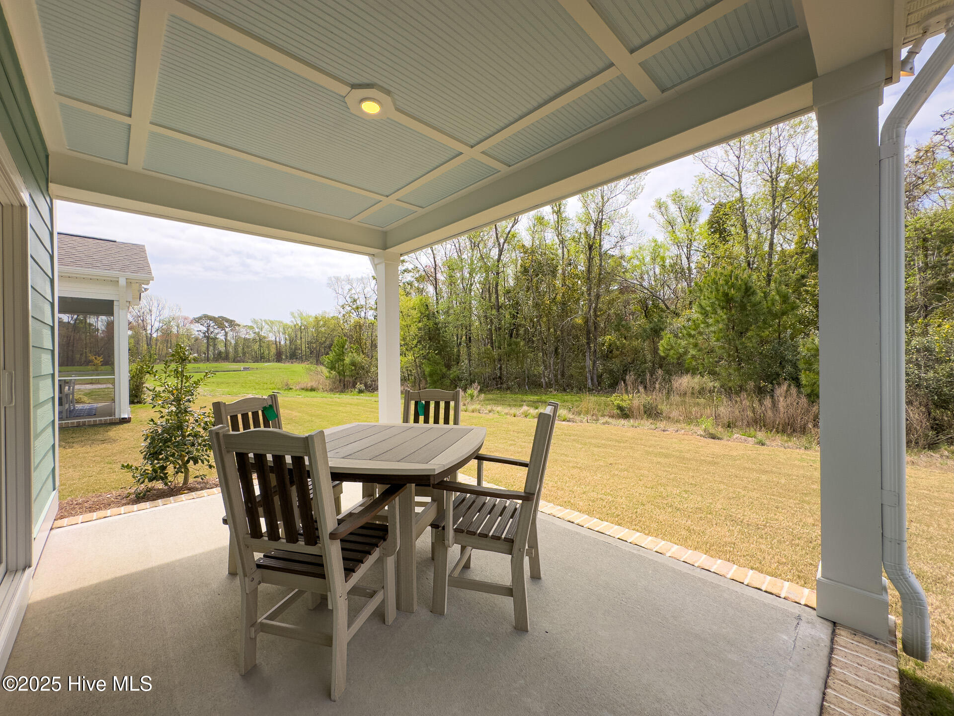 156 Freedom Park Road Property Photo 8
