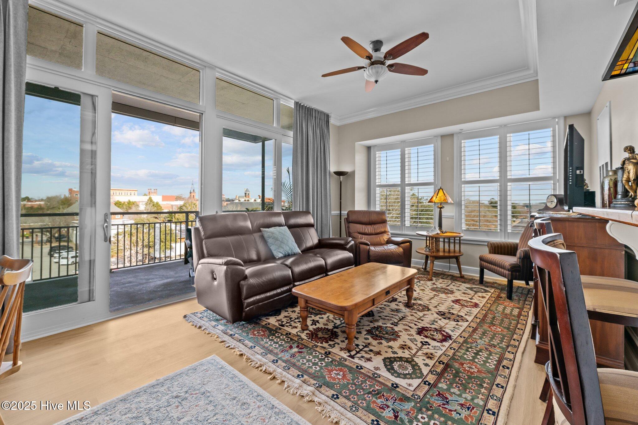336 Sky Sail Boulevard Property Photo 3