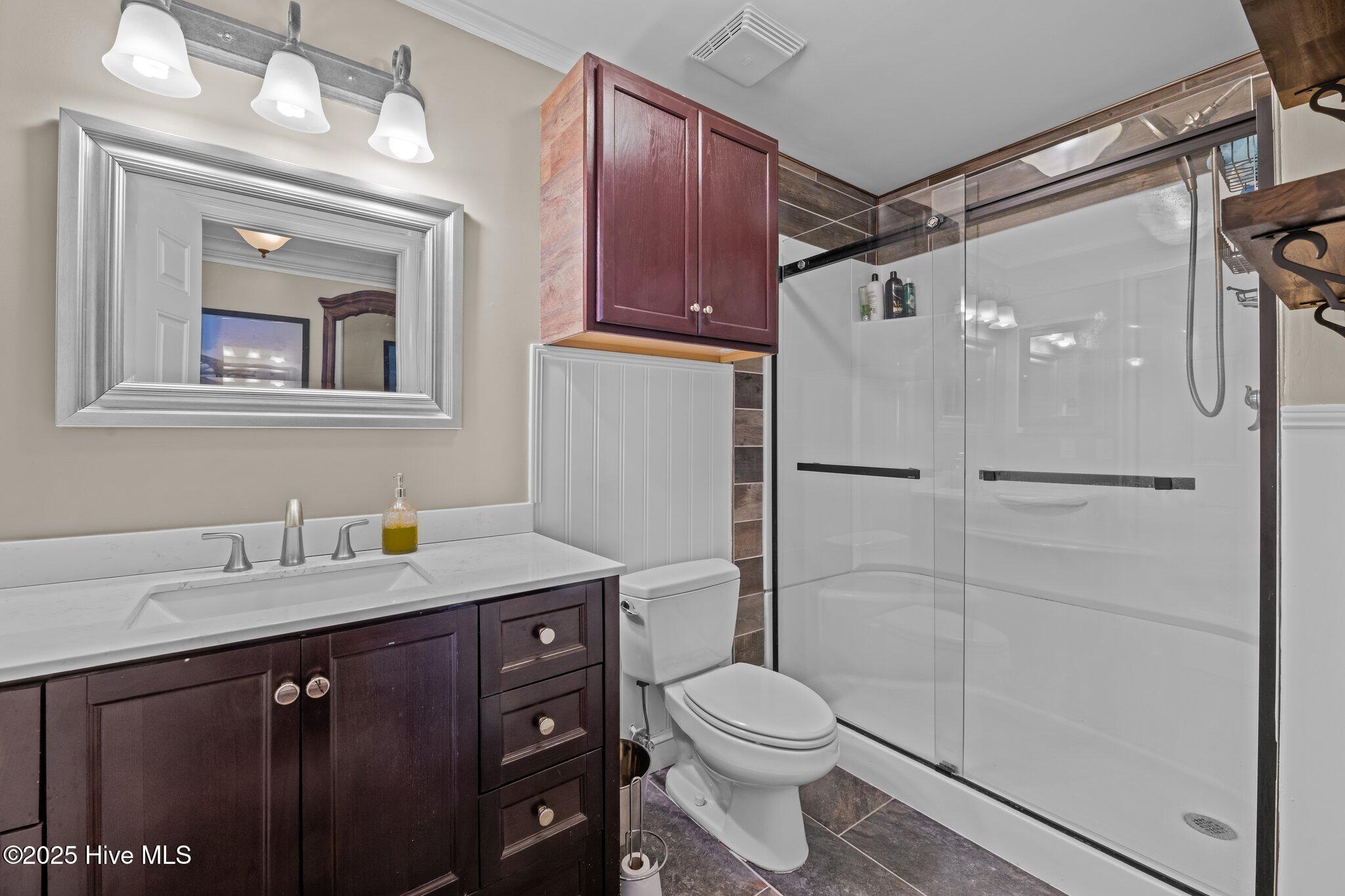 336 Sky Sail Boulevard Property Photo 14