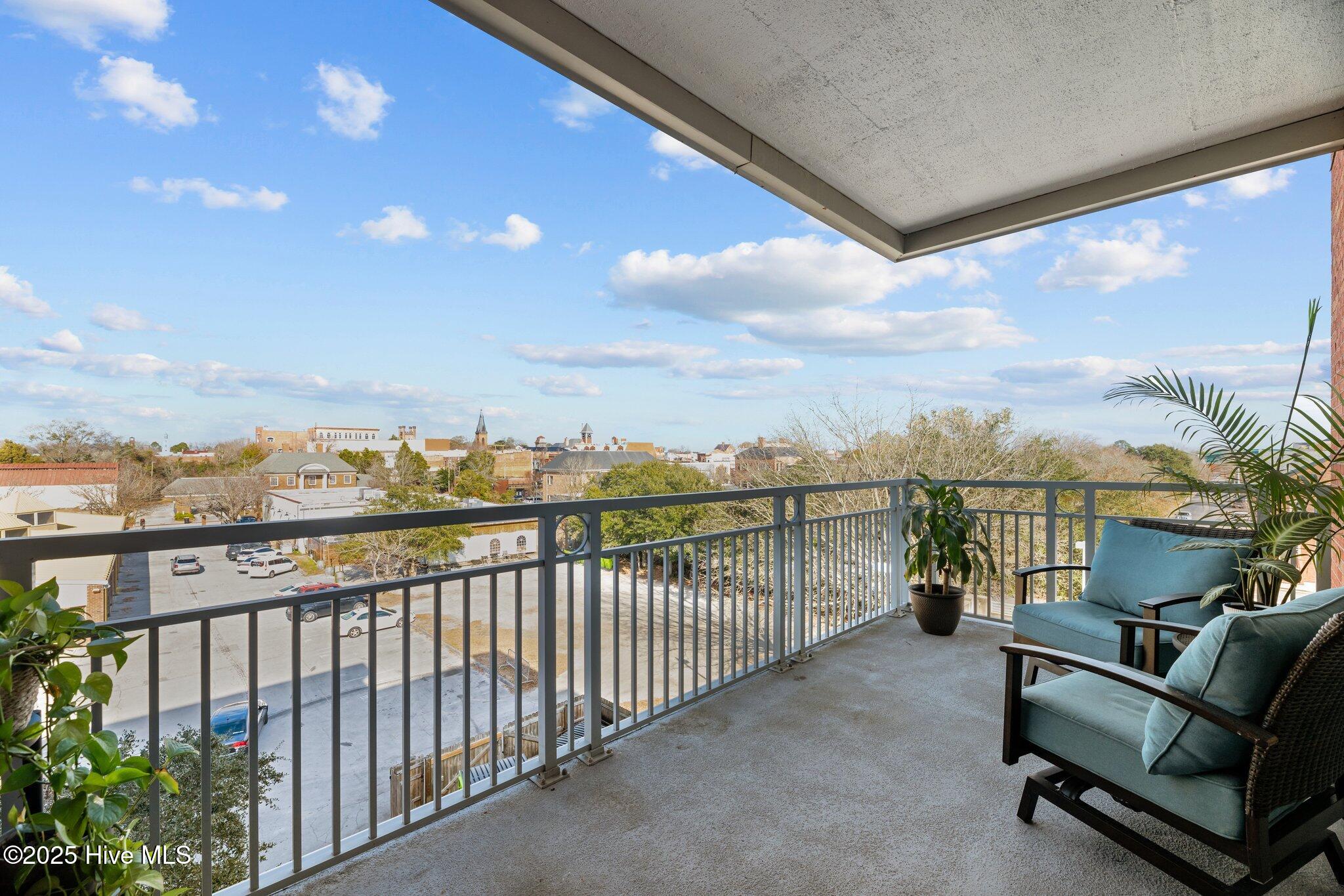 336 Sky Sail Boulevard Property Photo 17