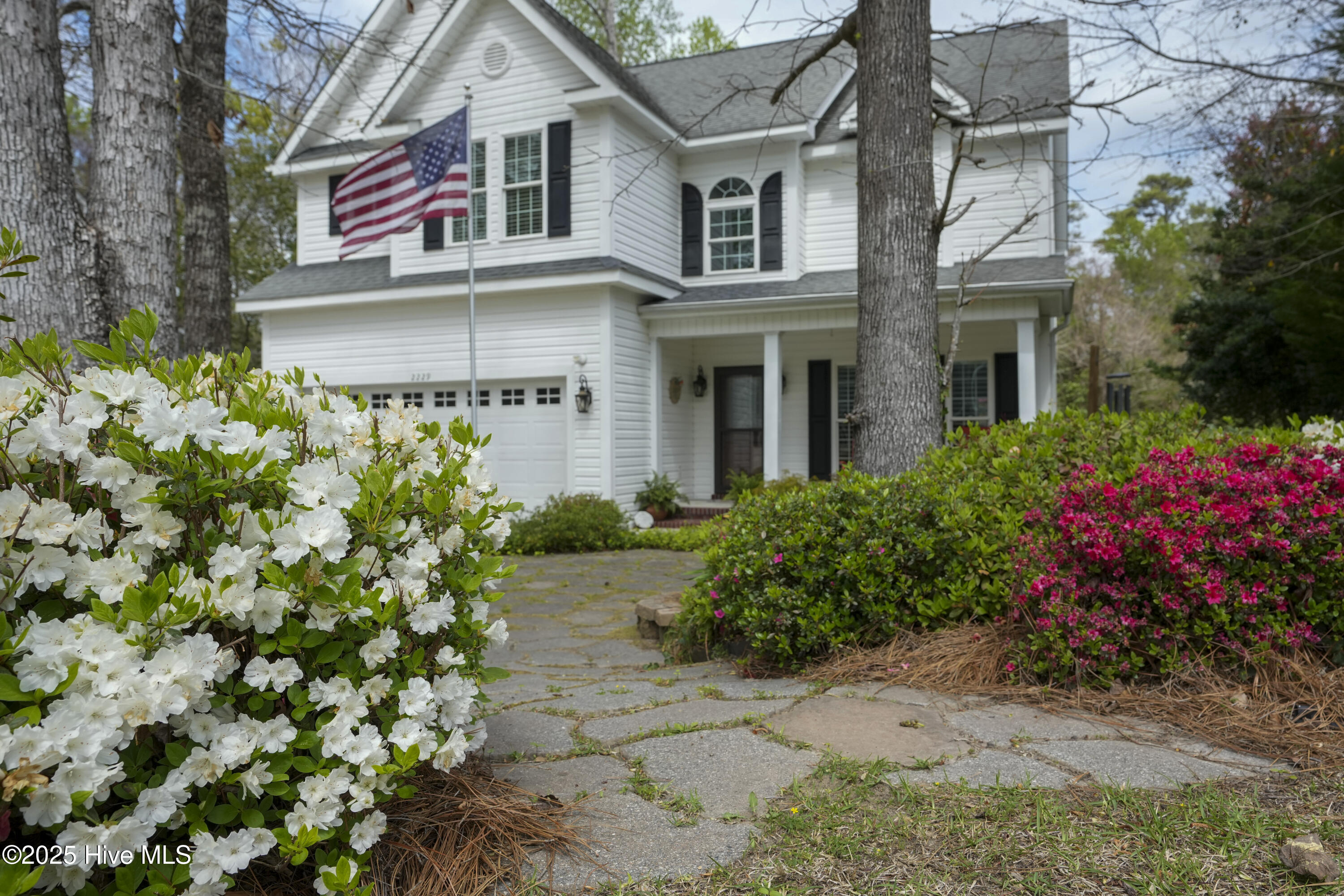 2229 Greenwood Court Property Photo