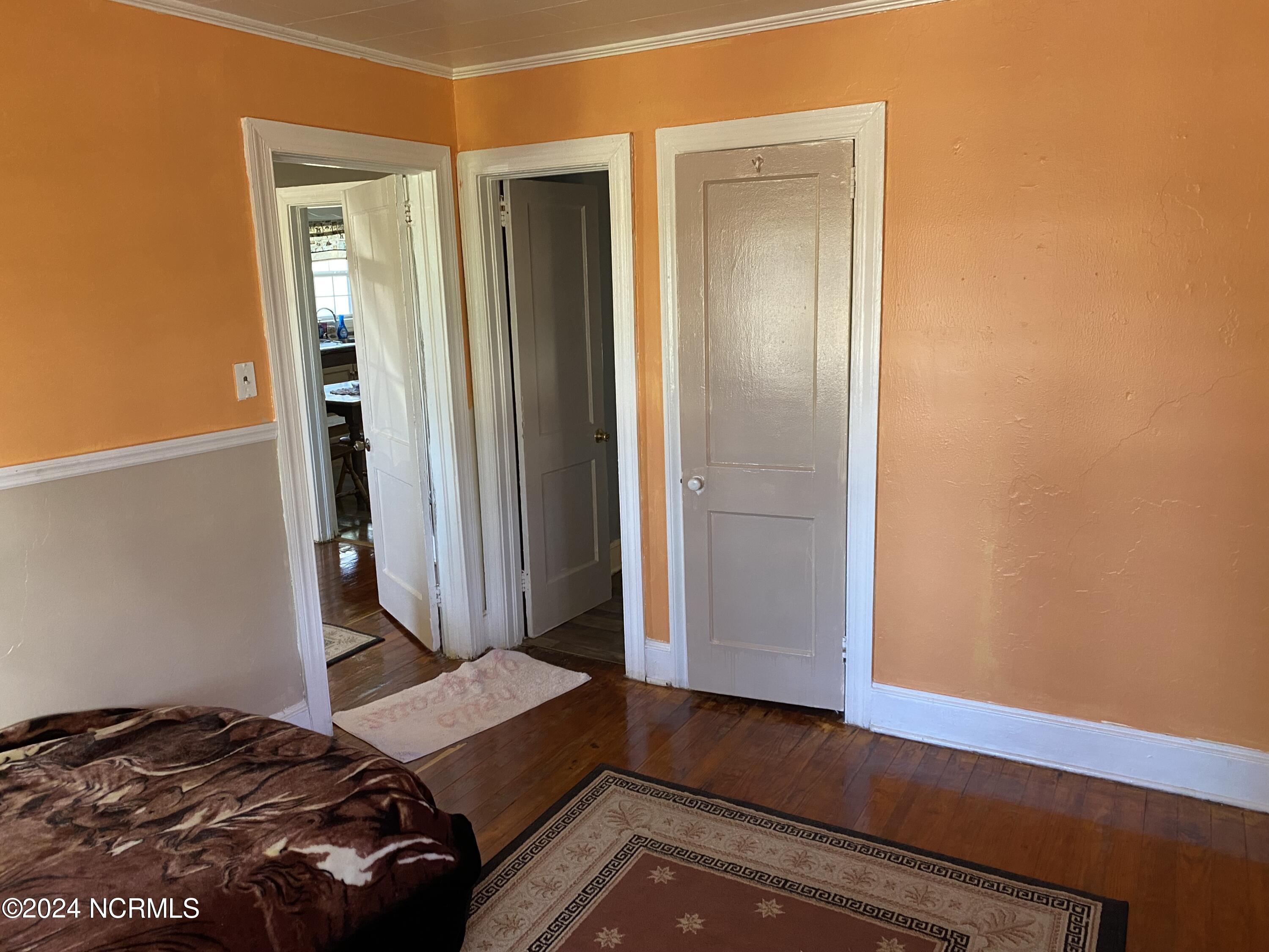 412 S William Hooker Drive Property Photo 16