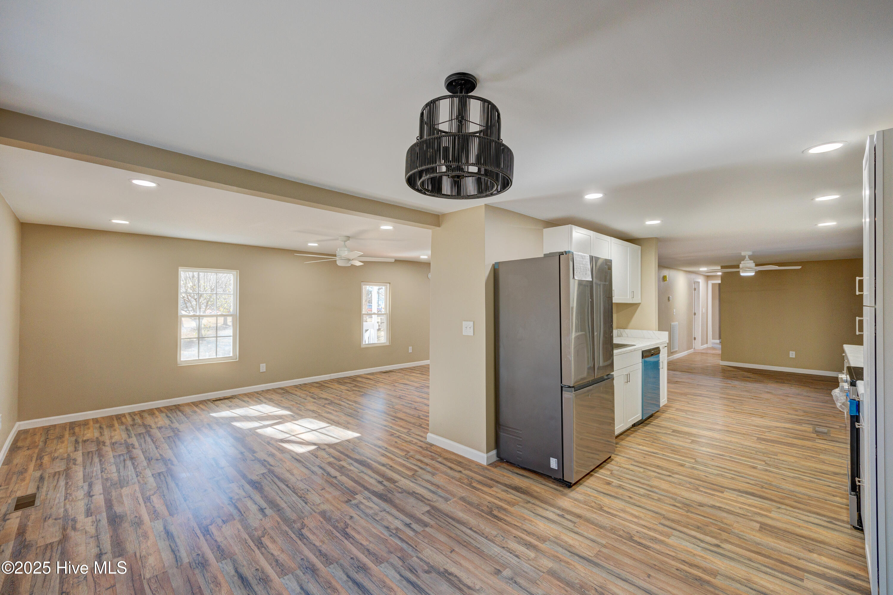 2752 Penderlea Highway Property Photo 11