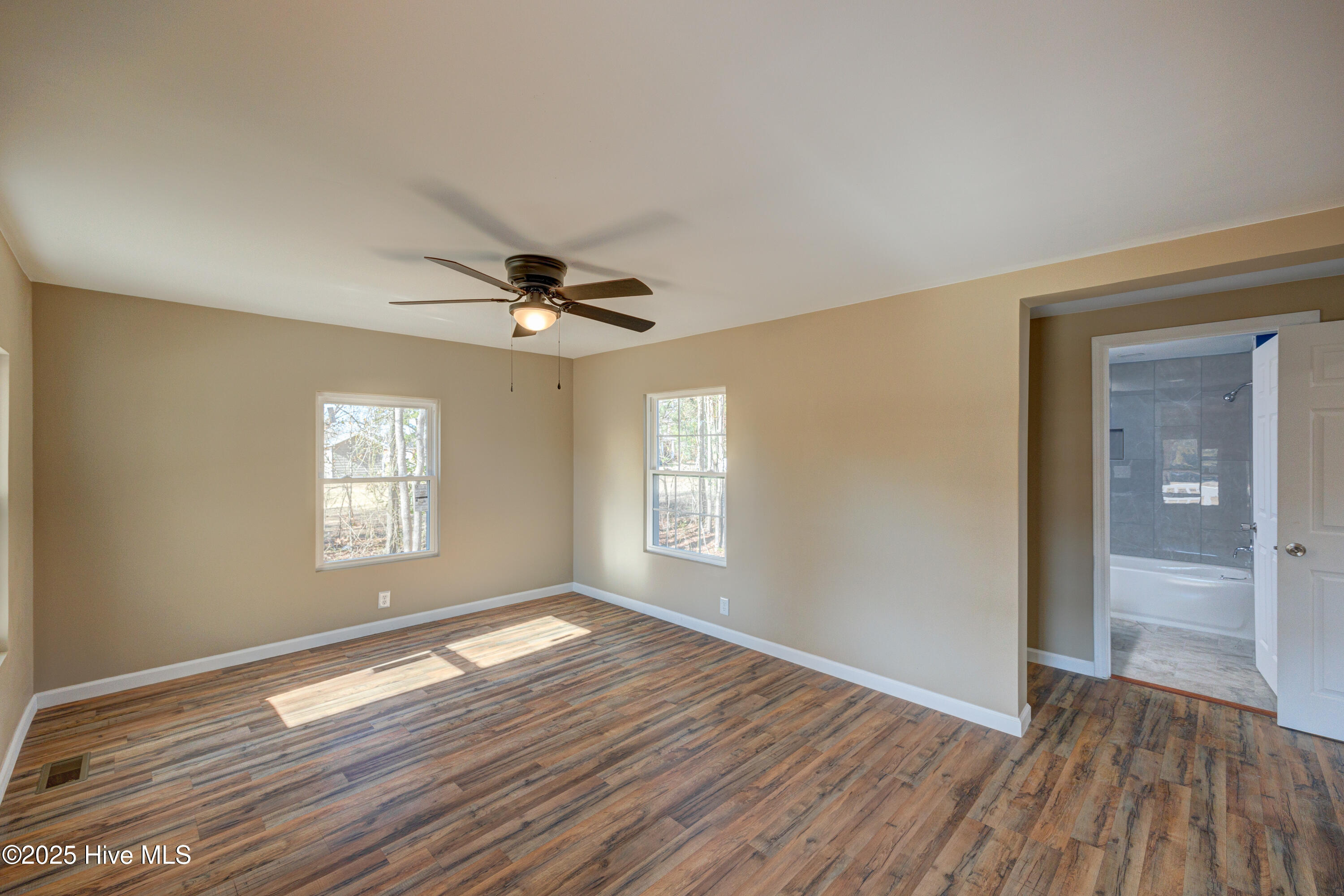 2752 Penderlea Highway Property Photo 20