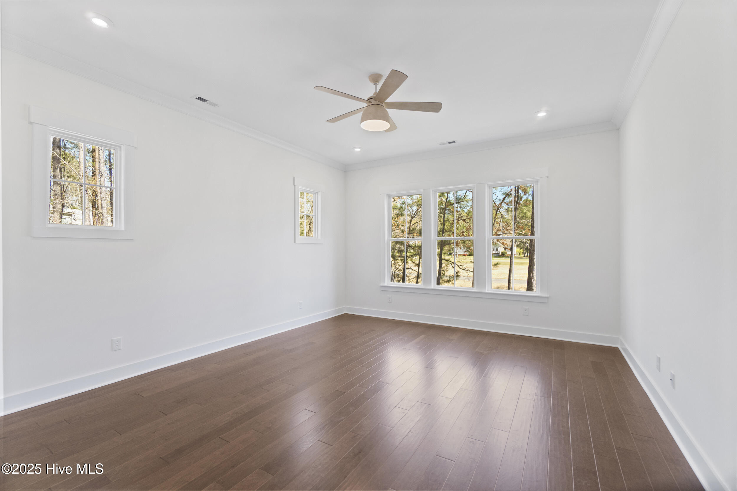 172 Roanoke Drive Property Photo 15