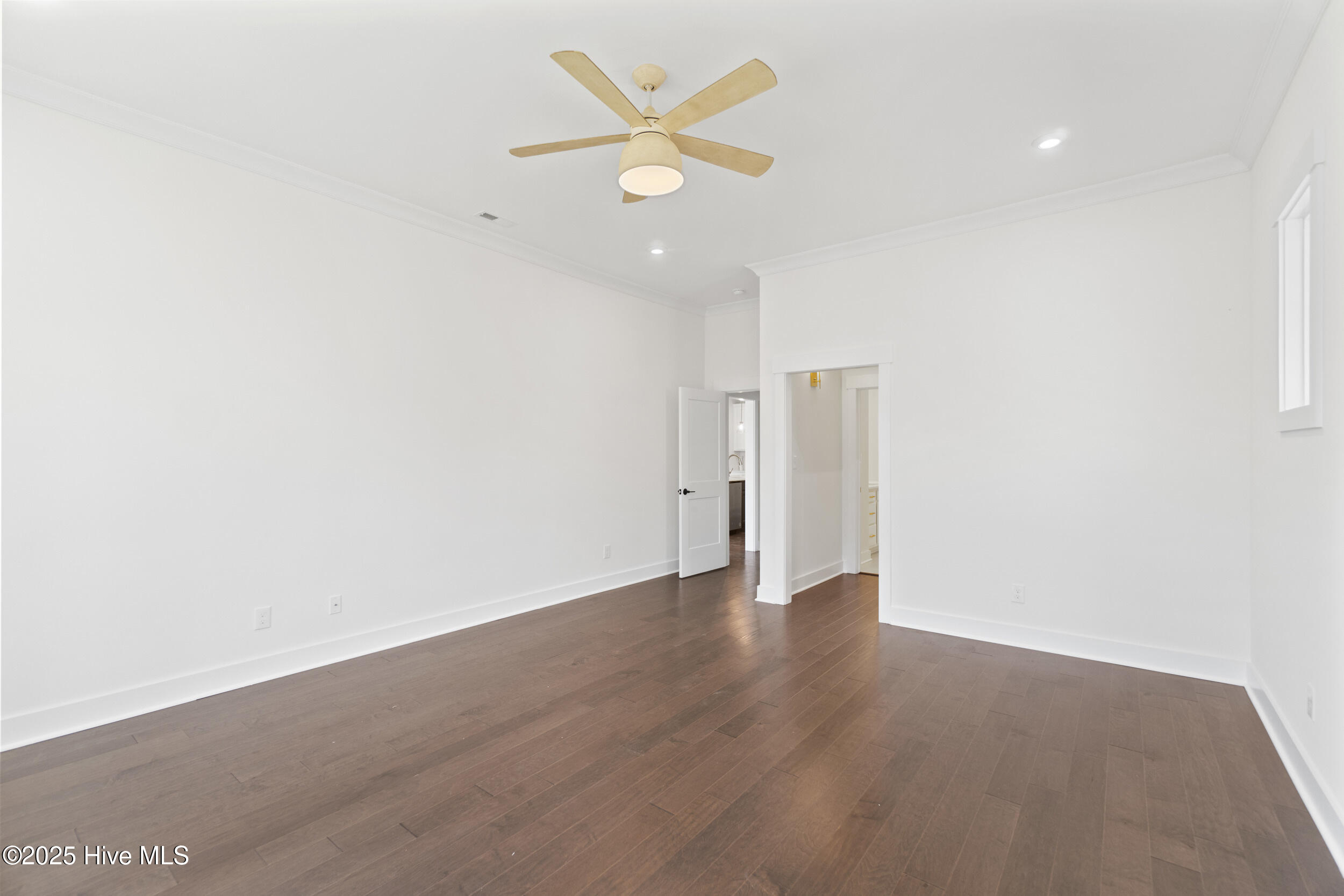 172 Roanoke Drive Property Photo 16