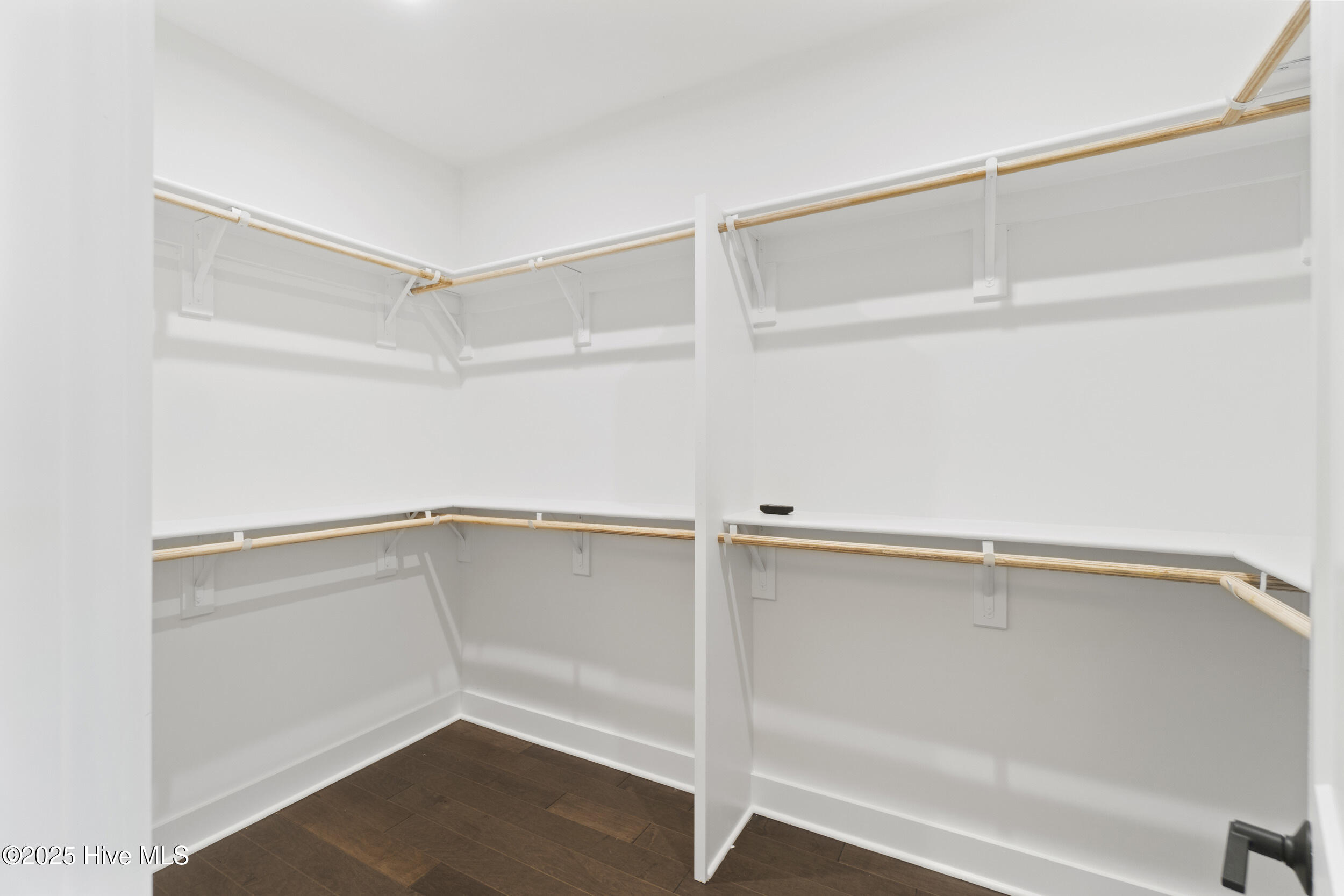 172 Roanoke Drive Property Photo 18