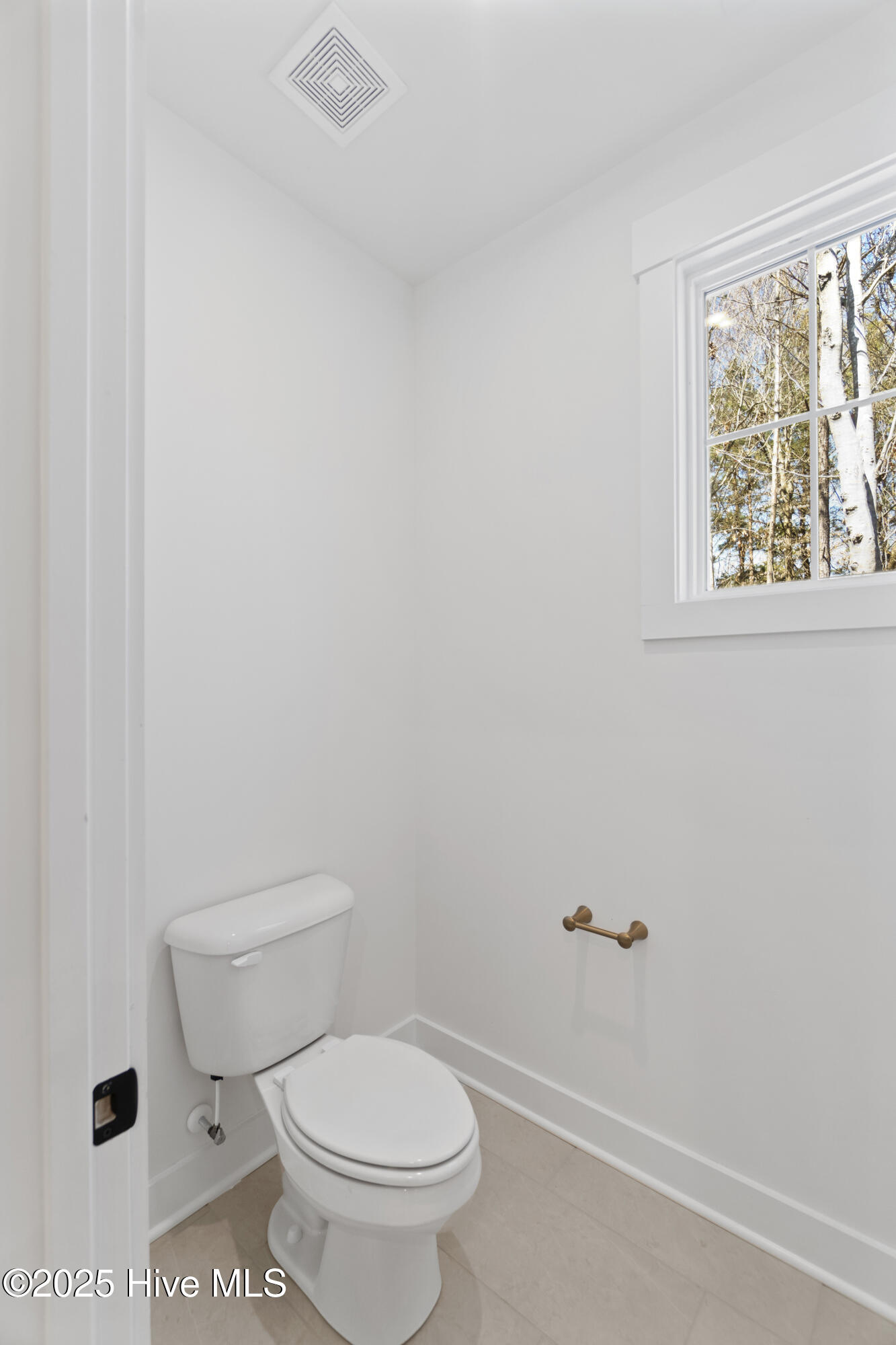 172 Roanoke Drive Property Photo 22